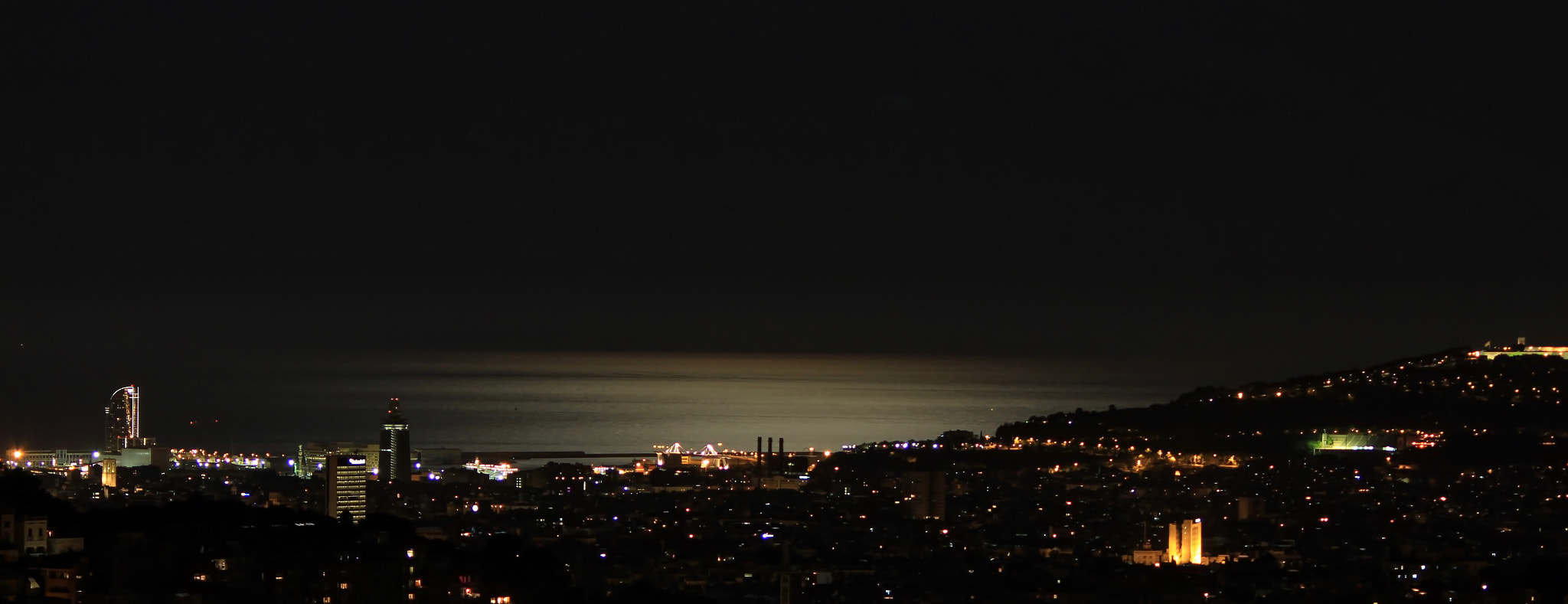 Canon EF-S 55-250mm F4-5.6 IS sample photo. Barcelona from tividavo photography