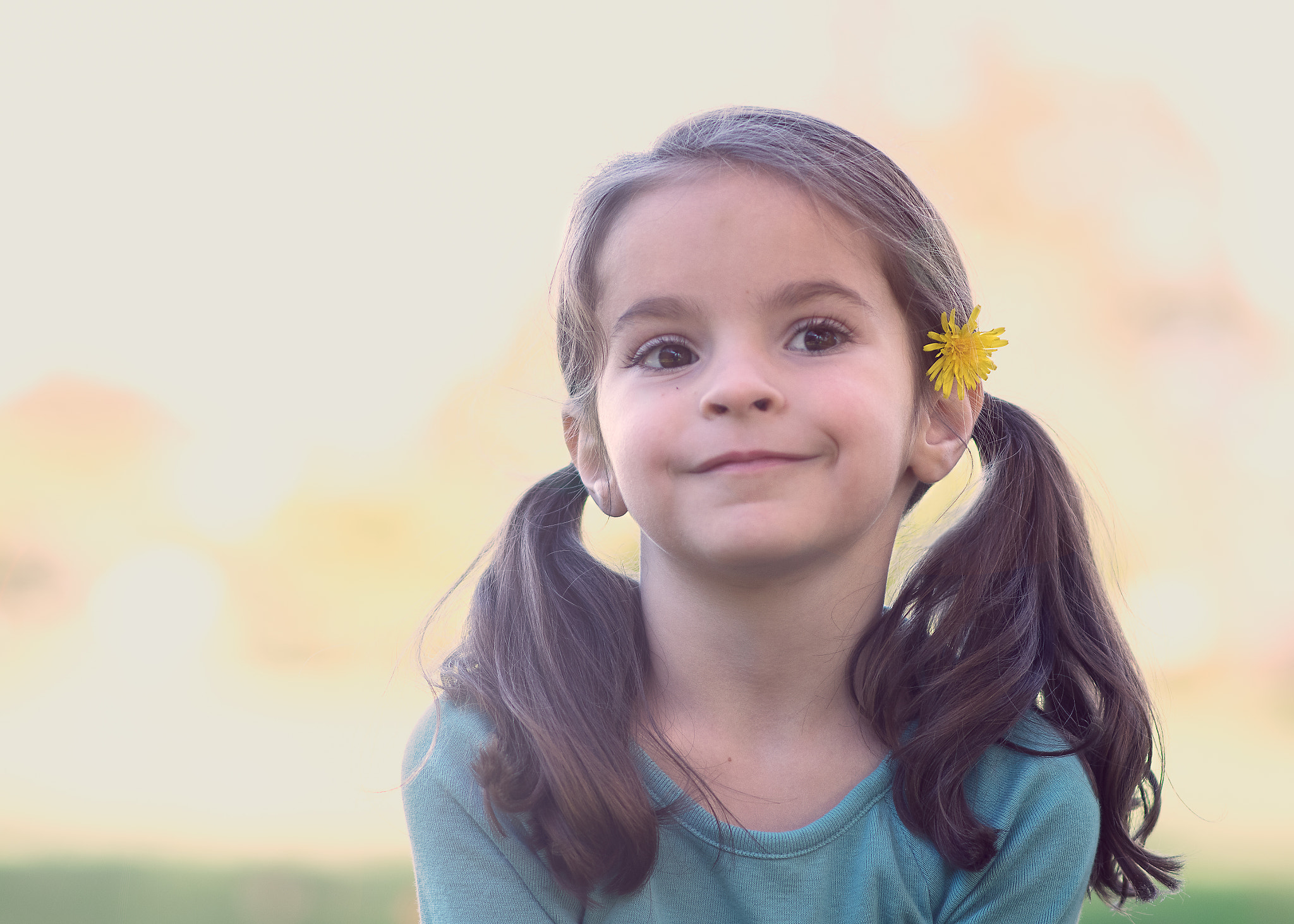 Nikon D3300 + Nikon AF-S Nikkor 85mm F1.8G sample photo. Brown eyed girl photography