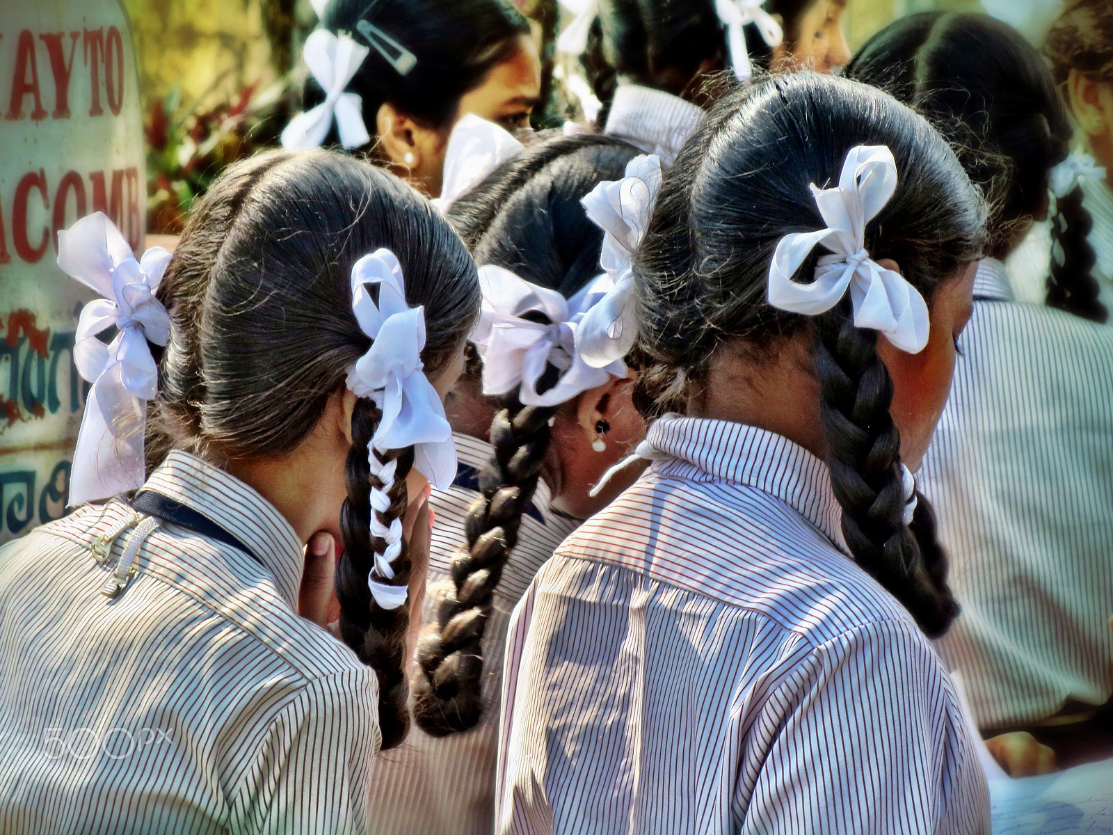 Canon PowerShot ELPH 330 HS (IXUS 255 HS / IXY 610F) sample photo. School girls india.jpg photography