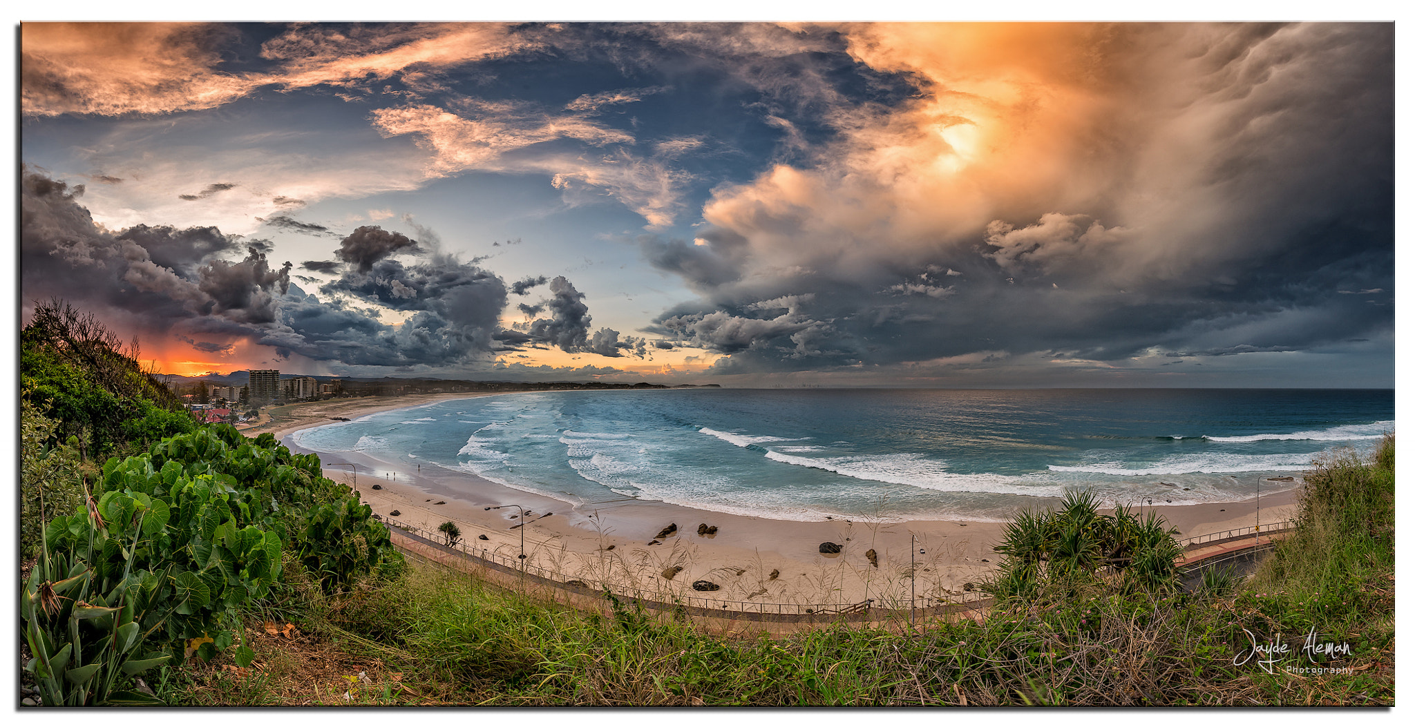 Sony a7R II + Canon EF 300mm f/2.8L sample photo. Kirra hill sunset photography
