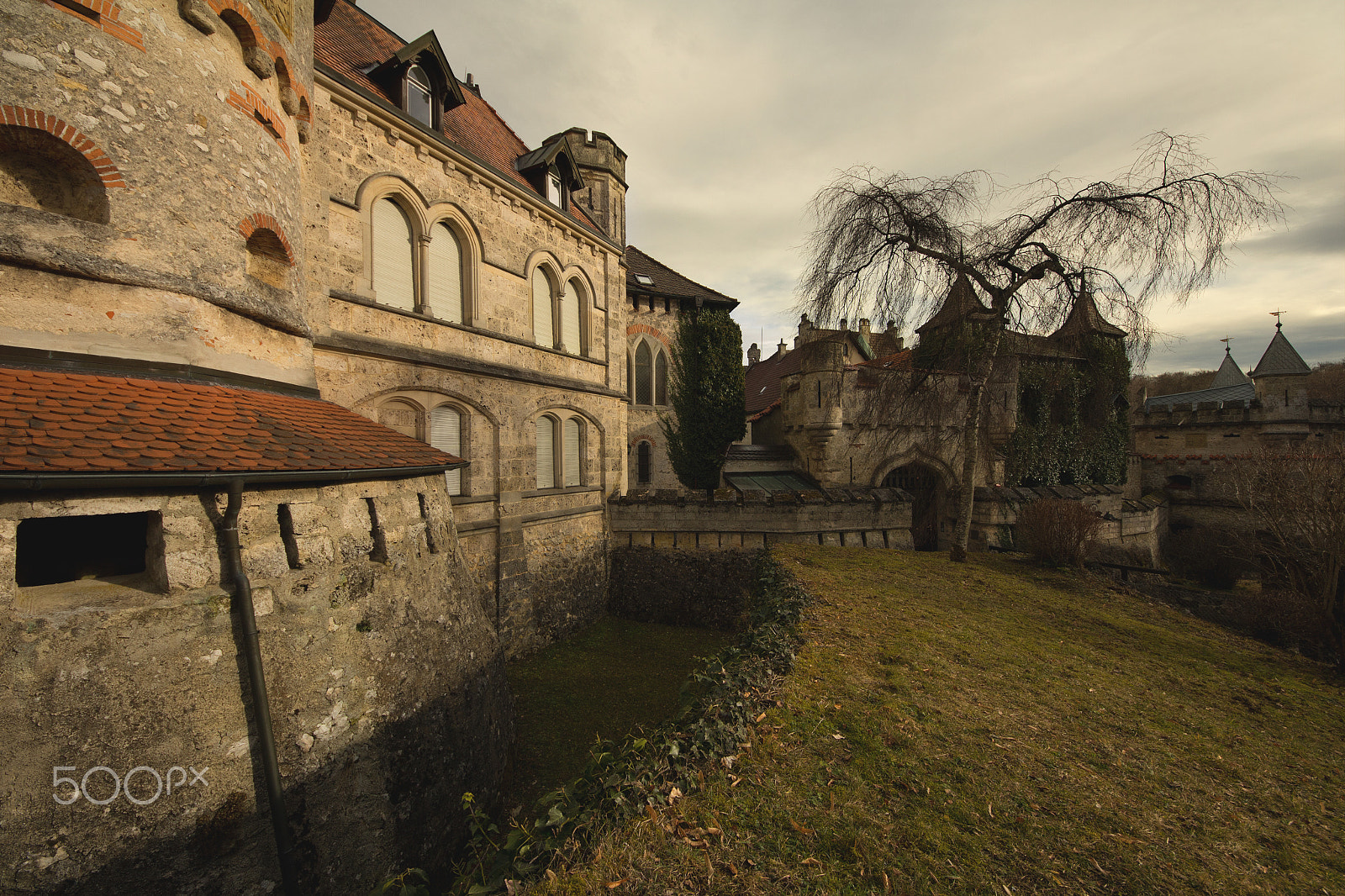 Sigma 8-16mm F4.5-5.6 DC HSM sample photo. The castle ii photography