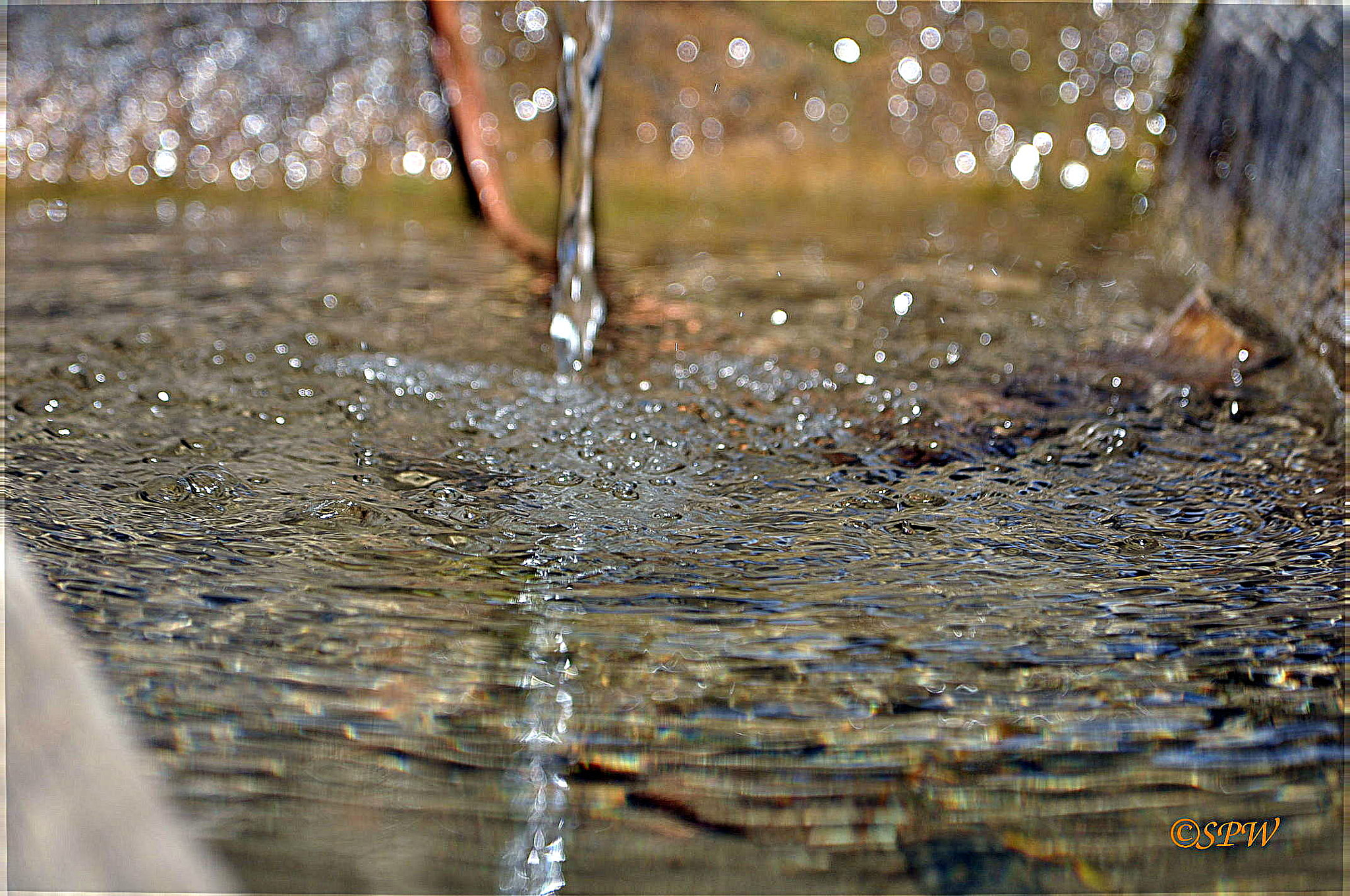 Nikon D90 + Nikon AF Nikkor 80-400mm F4.5-5.6D ED VR sample photo. Water trough abstract photography