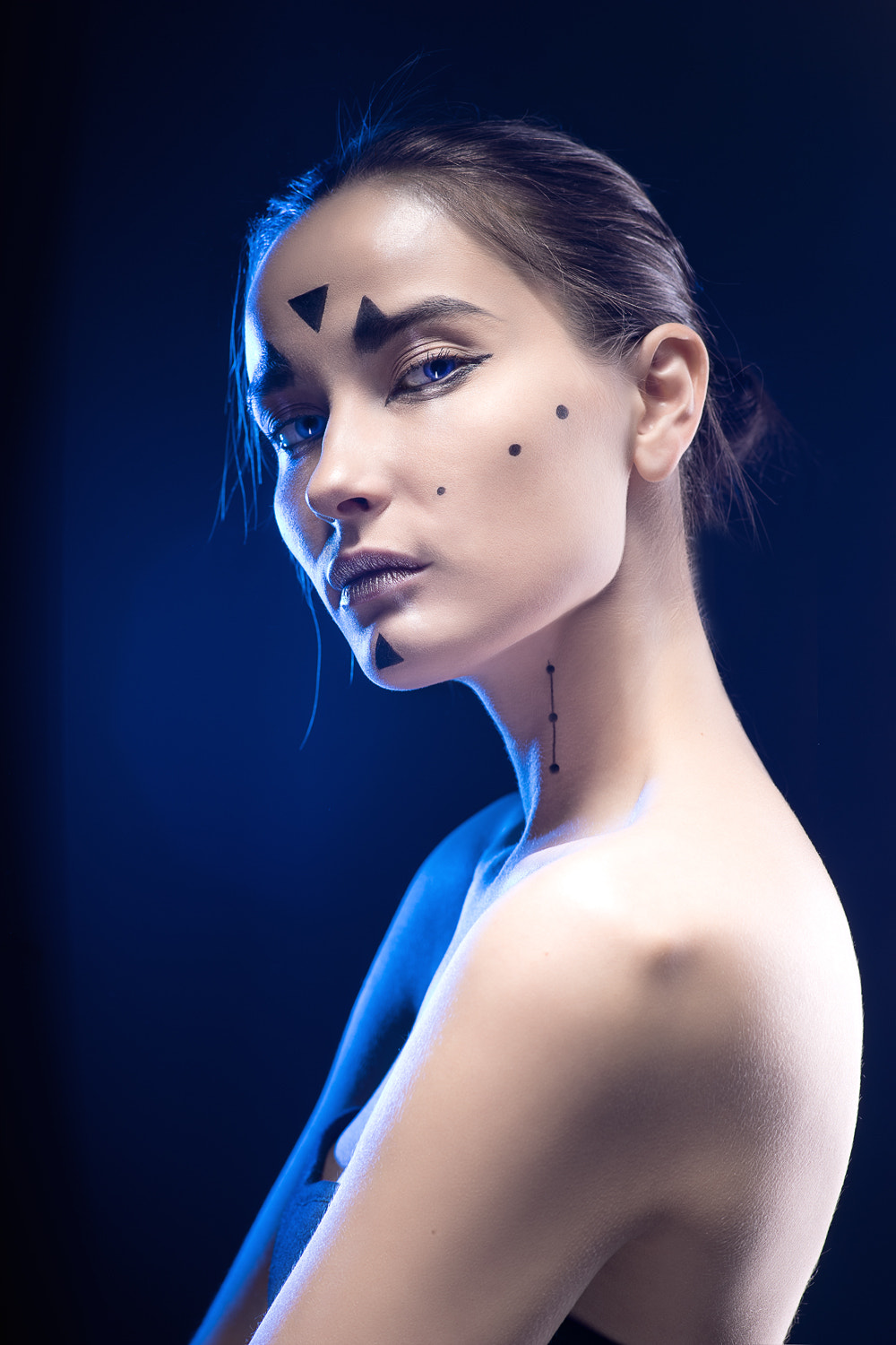 85mm F1.4 sample photo. Alien photography