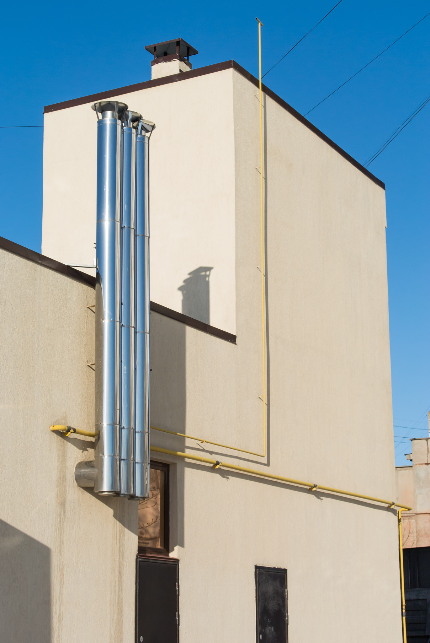 Nikon 1 Nikkor 11-27.5mm F3.5-5.6 sample photo. Chimney photography