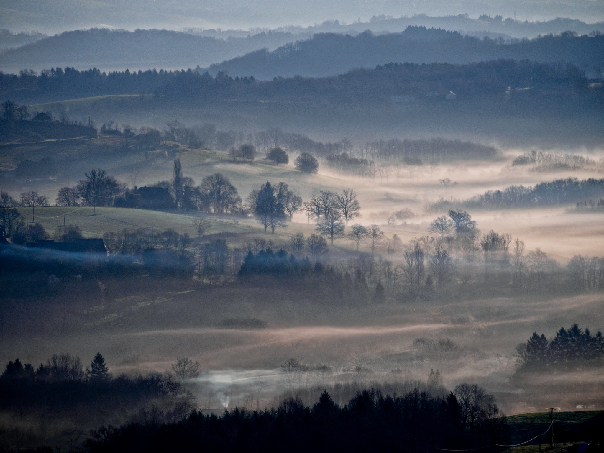 Olympus OM-D E-M5 sample photo. French countryside on a foggy winter morning at sunrise photography