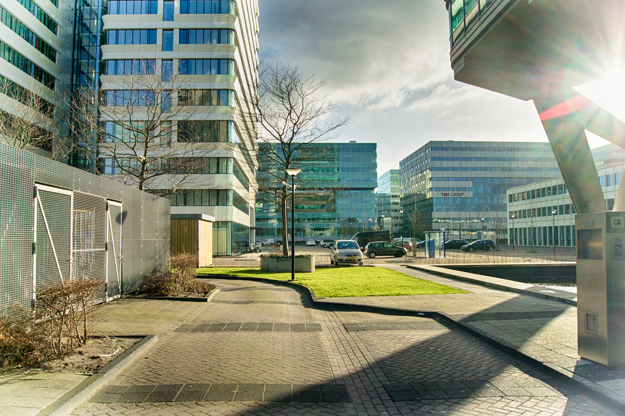 Sony Alpha DSLR-A450 sample photo. Amsterdam, new architecture photography