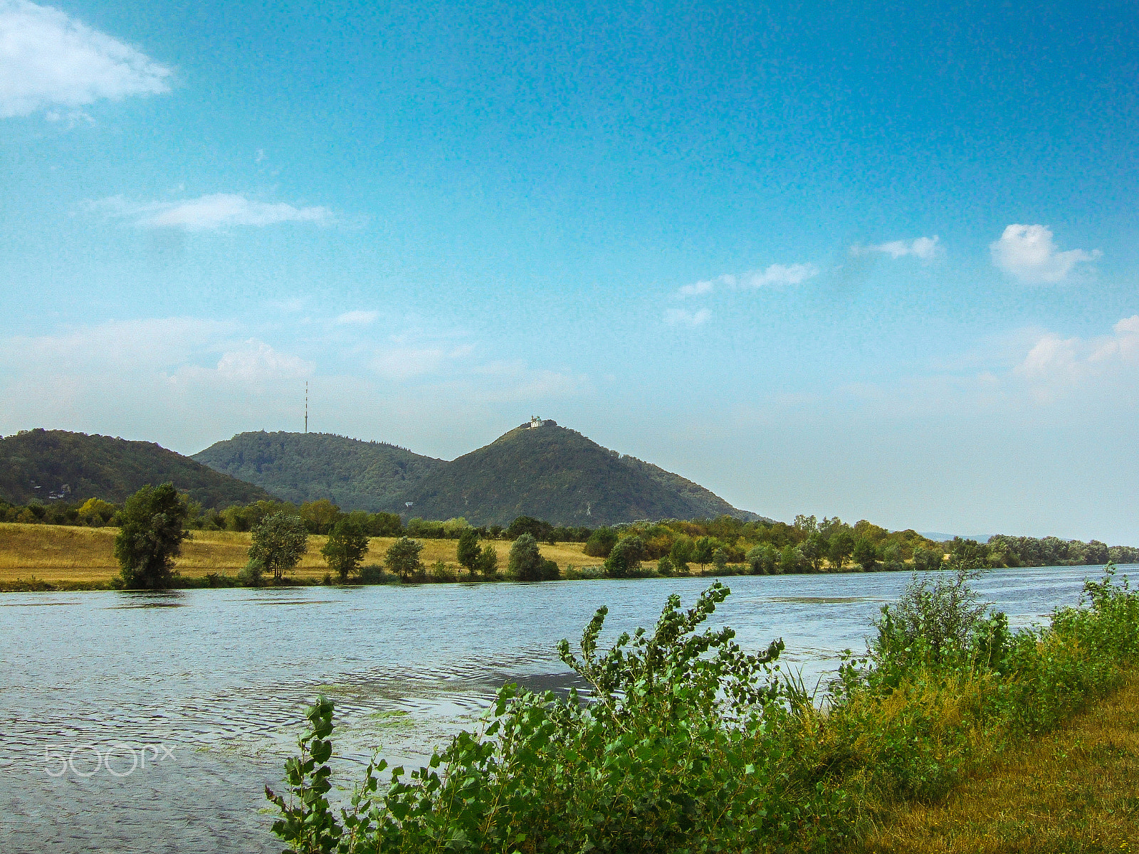 Fujifilm FinePix F11 sample photo. Kahlenberg photography