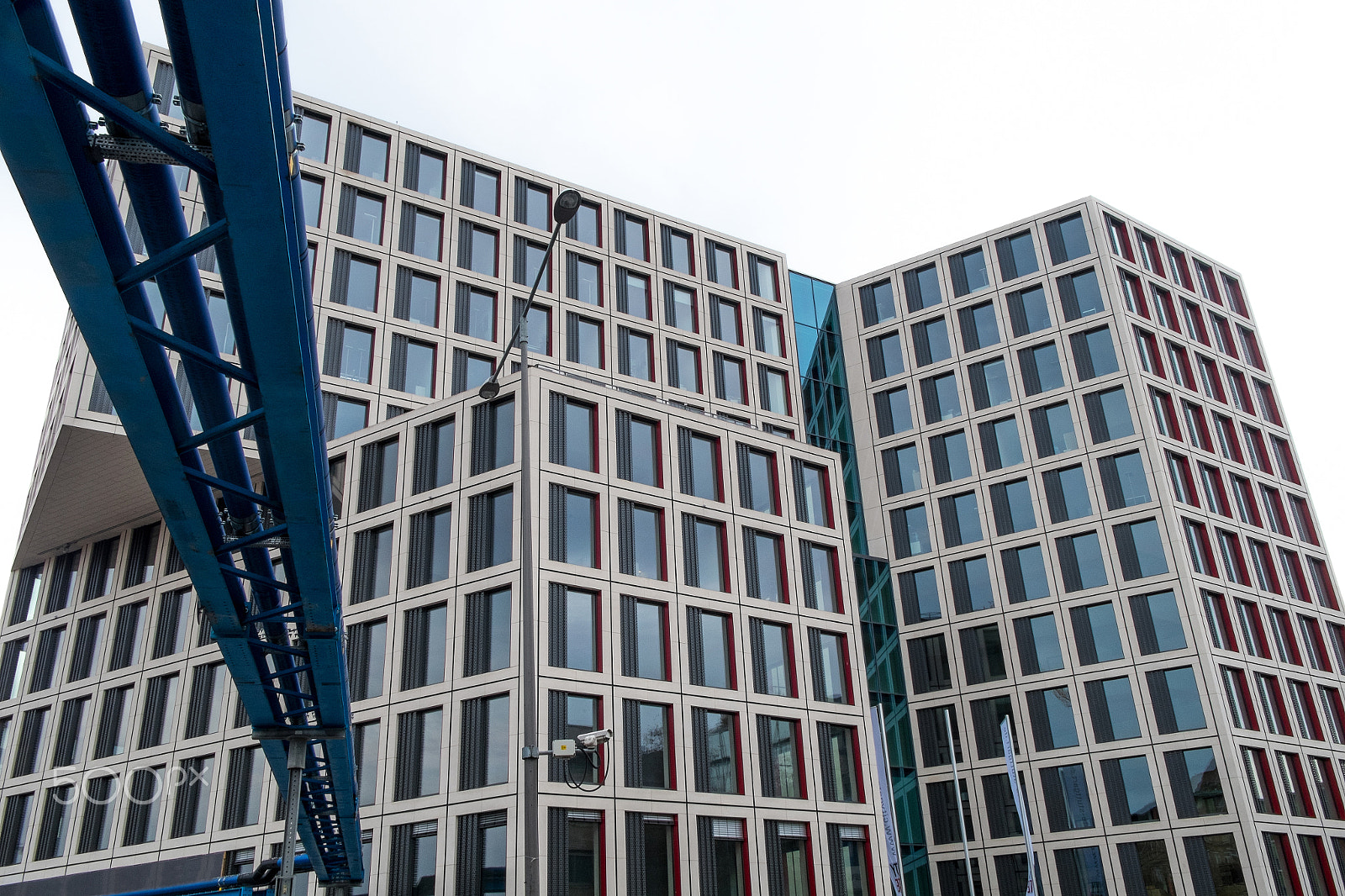 Fujifilm XC 16-50mm F3.5-5.6 OIS sample photo. City building photography
