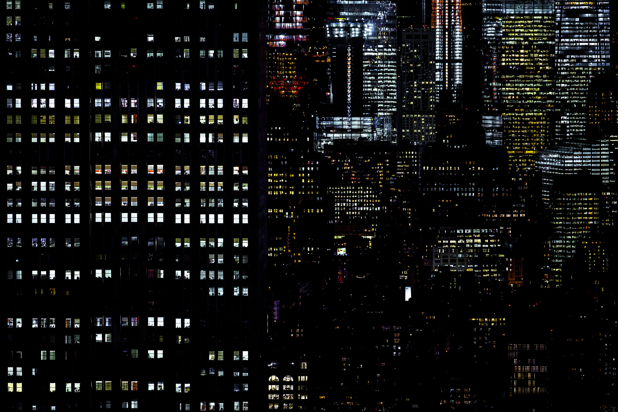 Canon EF 300mm F2.8L IS II USM sample photo. Nightlights photography