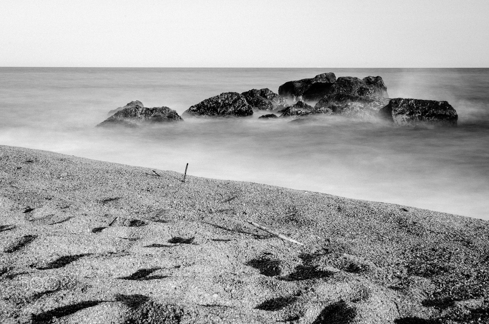 Nikon AF-S Nikkor 16-35mm F4G ED VR sample photo. The beach photography