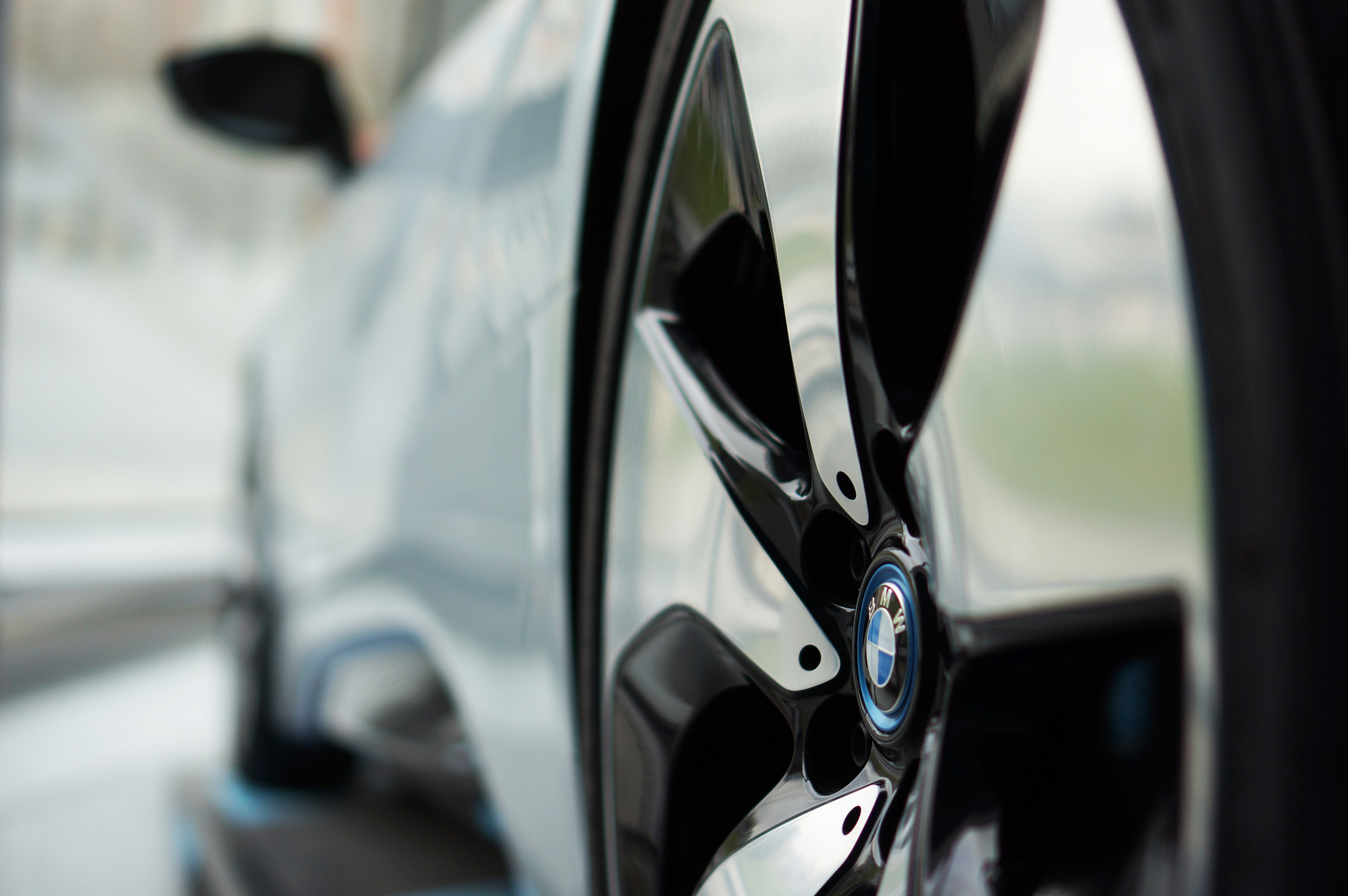 Sony E 35mm F1.8 OSS sample photo. Bmw i8 left rear photography