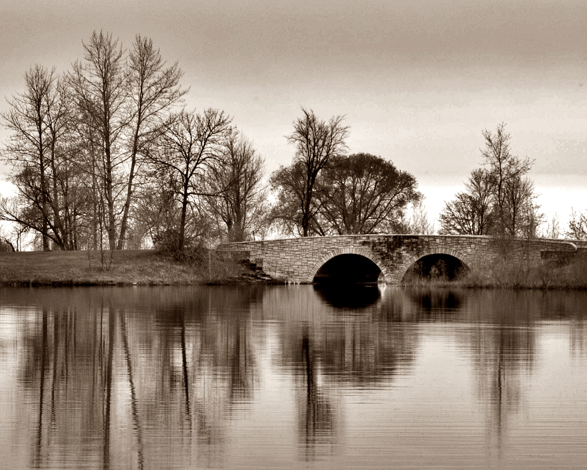 AF Zoom-Nikkor 35-80mm f/4-5.6D sample photo. Bridge in u.p photography