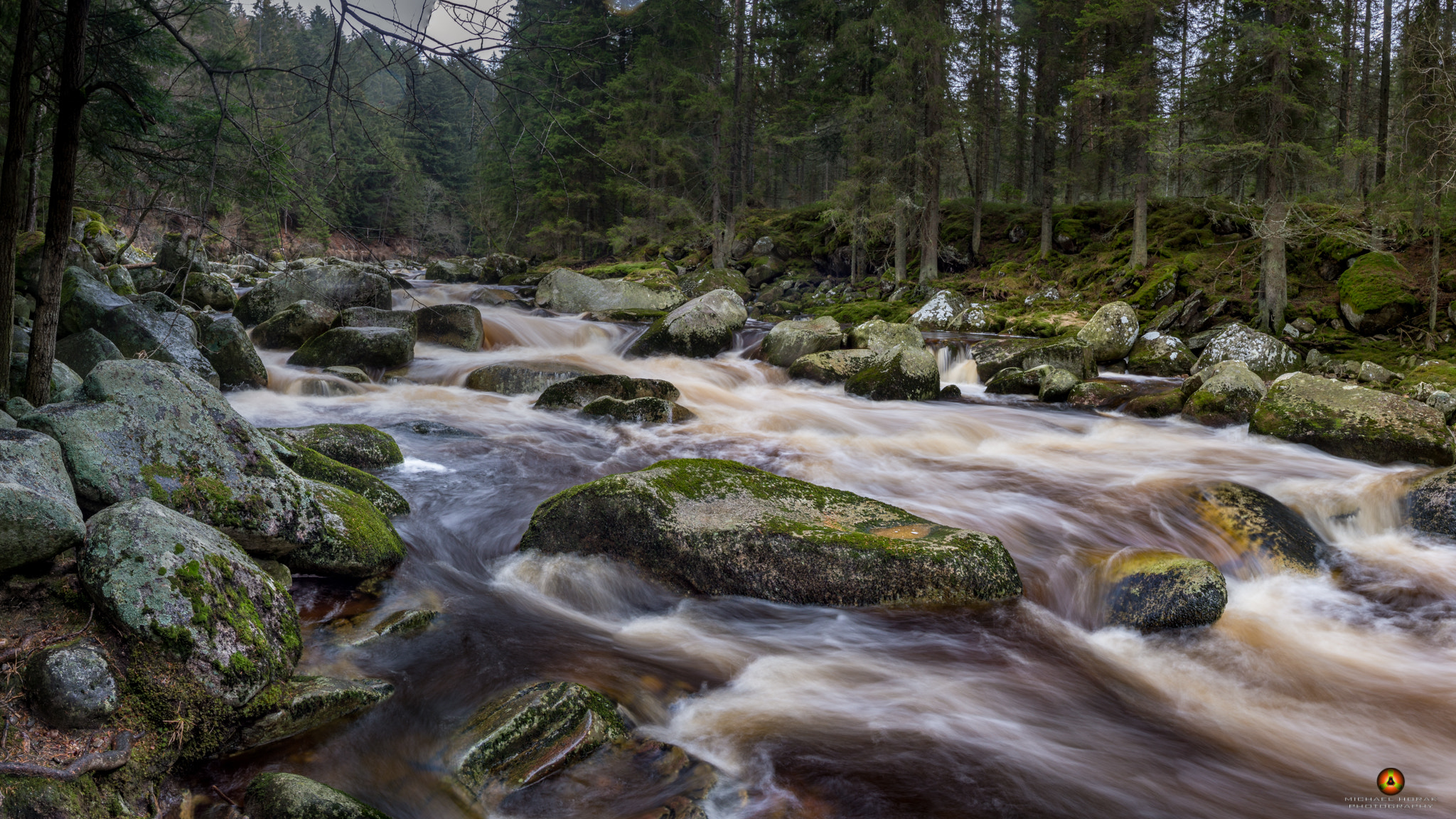 Sony SLT-A77 + Minolta AF 17-35mm F2.8-4 (D) sample photo. Wild river photography