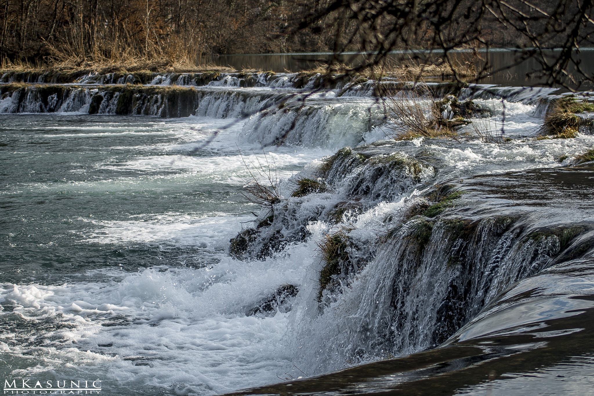 Canon EOS 70D + Canon EF 55-200mm F4.5-5.6 II USM sample photo. Mreznica river photography