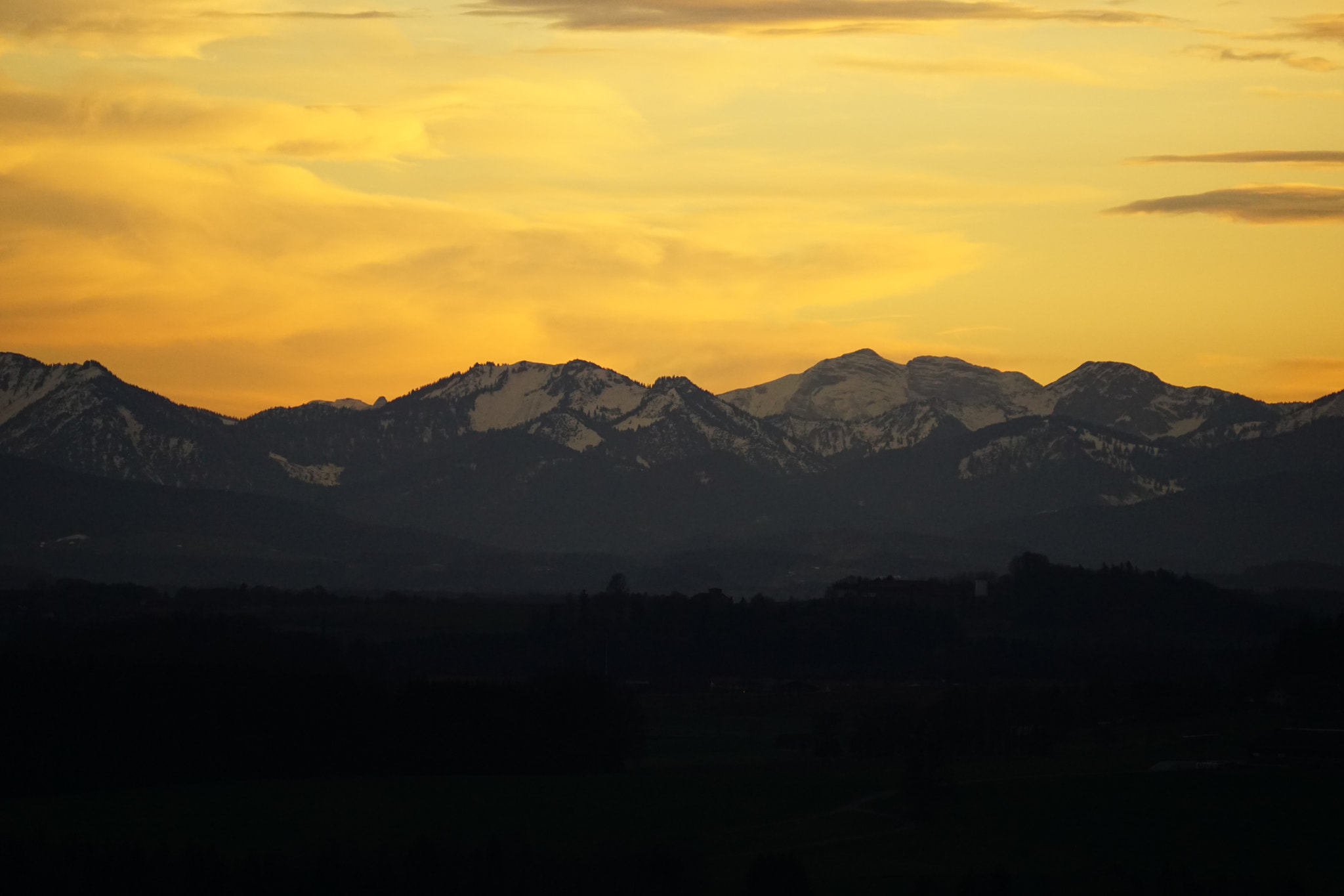 Sony a5100 + Sony E 55-210mm F4.5-6.3 OSS sample photo. Alps during sunset photography