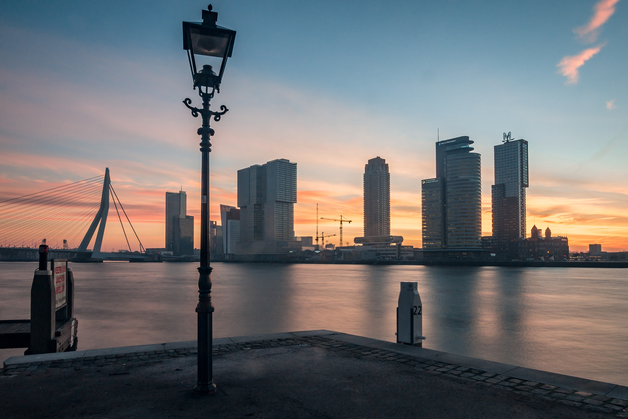 Sony SLT-A58 + Sigma 10-20mm F3.5 EX DC HSM sample photo. Goodmorning rotterdam photography