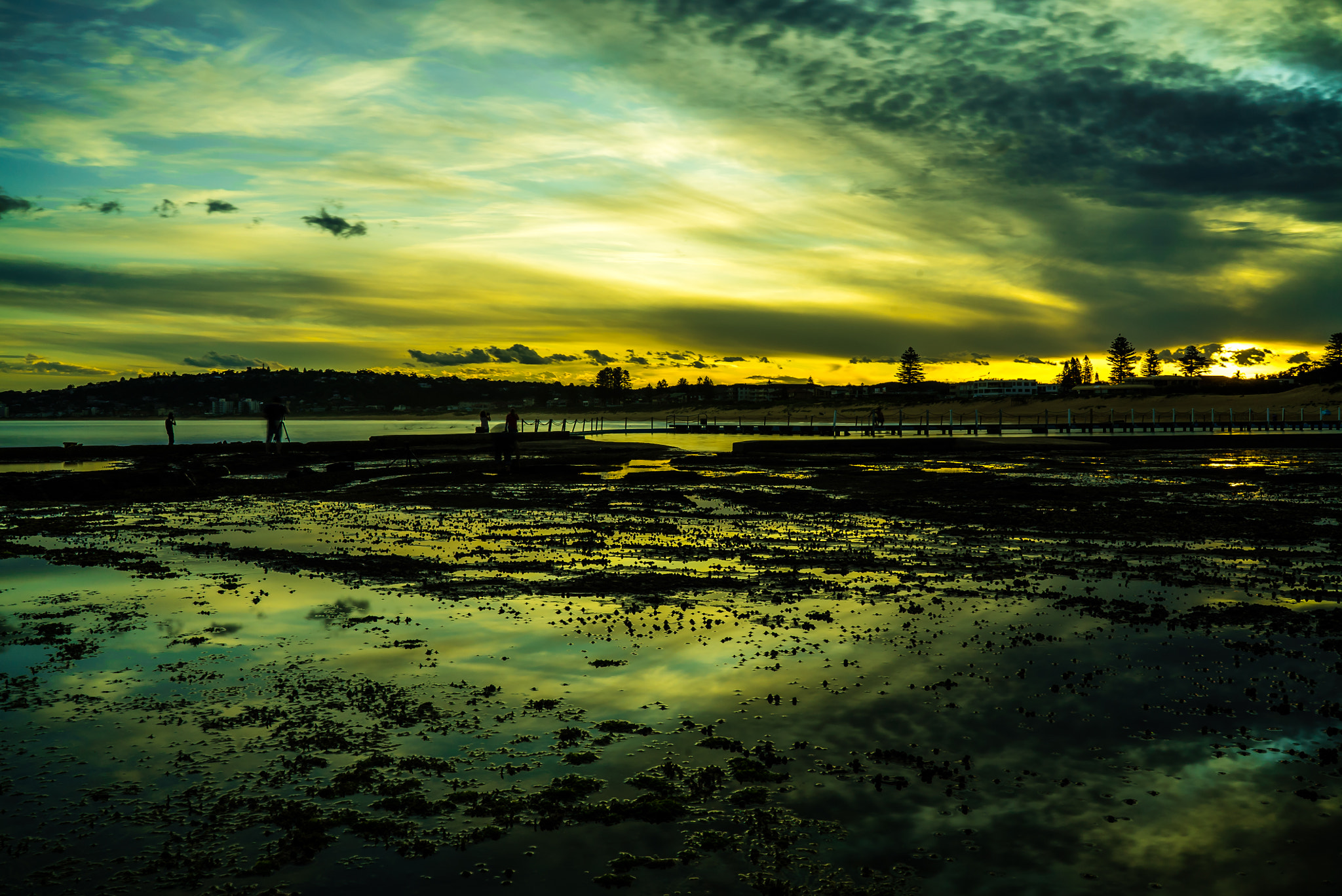 Sony a7S II + Sony Distagon T* FE 35mm F1.4 ZA sample photo. Sunset - north narrabeen photography