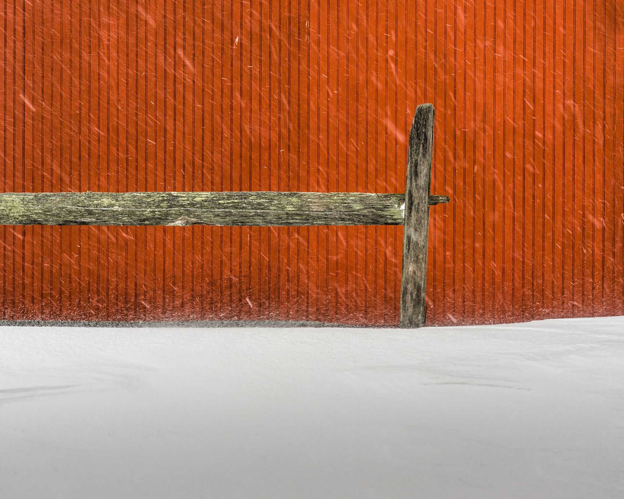 35mm F2.8 ZA sample photo. Fence in the snow photography