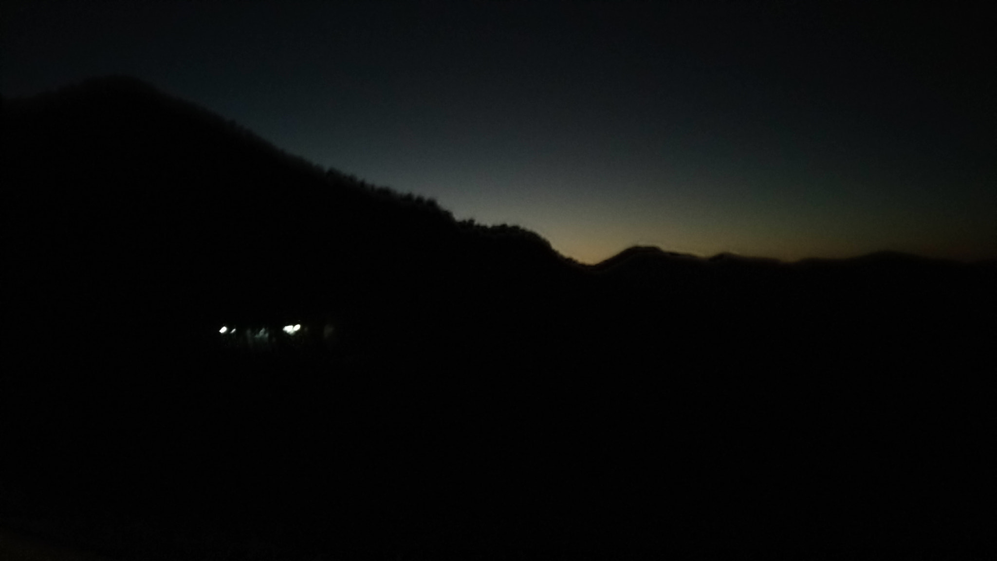 Xiaomi MI NOTE Pro sample photo. Moon photography