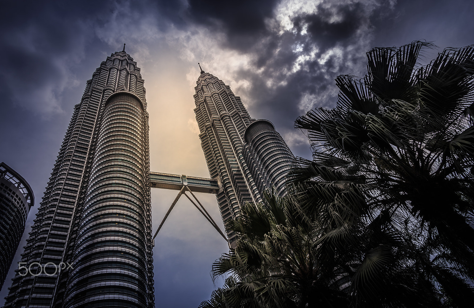 Canon EF 24-85mm F3.5-4.5 USM sample photo. Magic twin towers photography