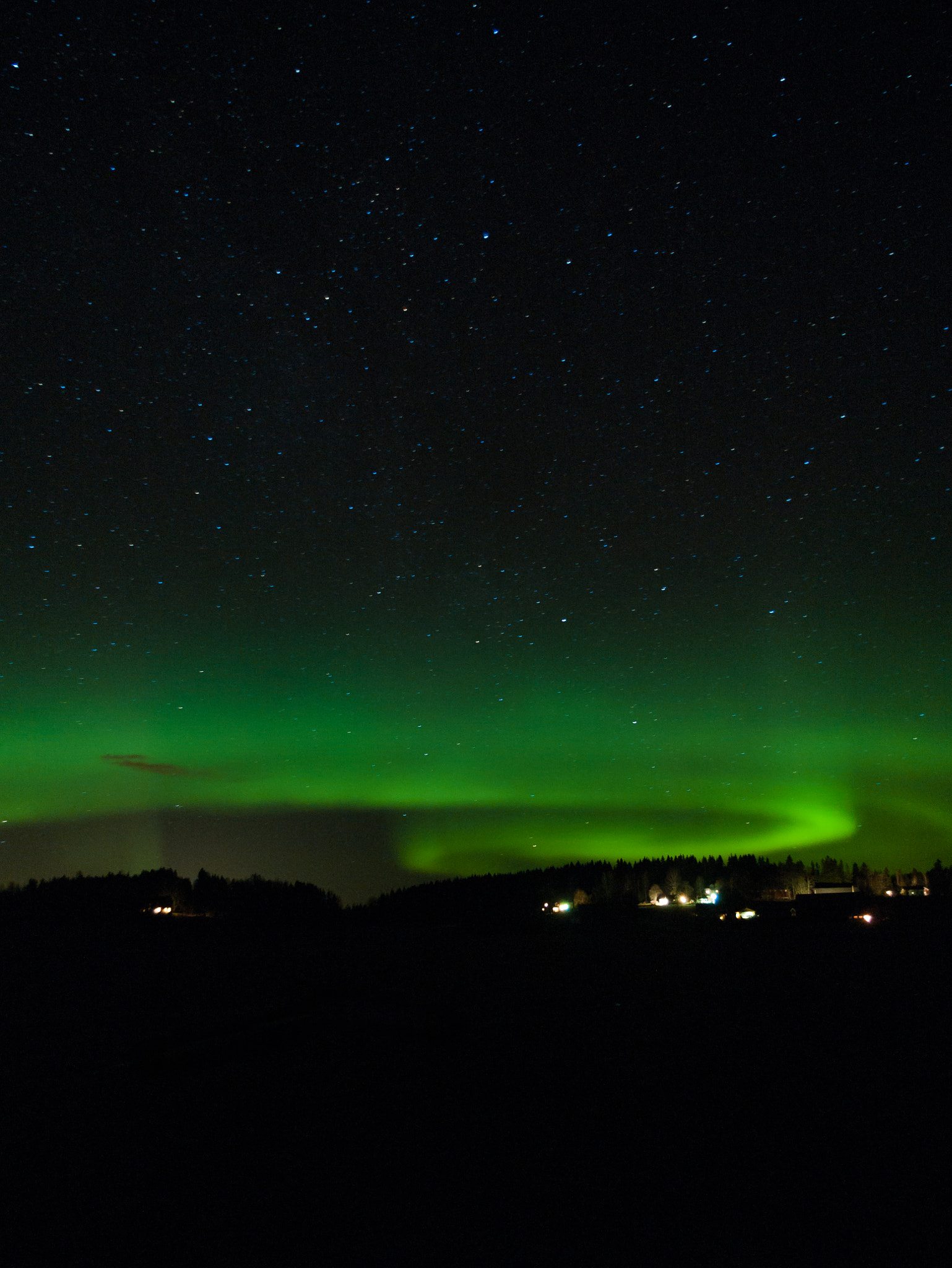 Samsung/Schneider D-XENON 18-55mm F3.5-5.6 II sample photo. Aurora photography