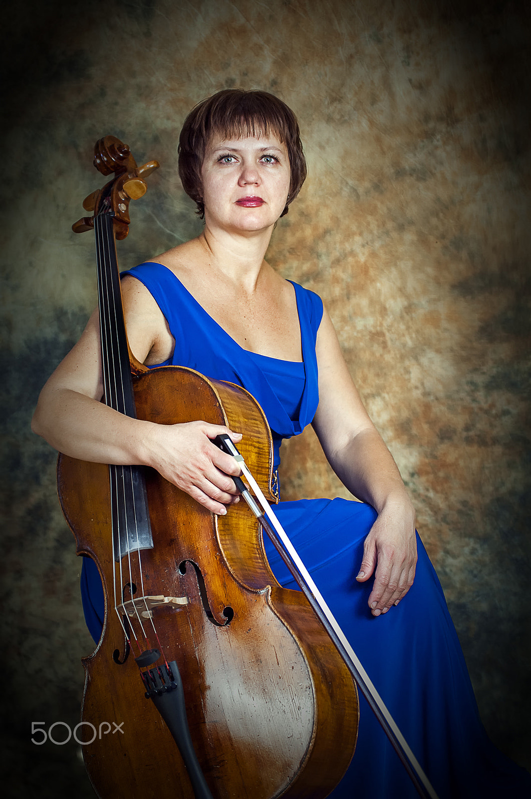 Pentax K-7 sample photo. Cellist photography