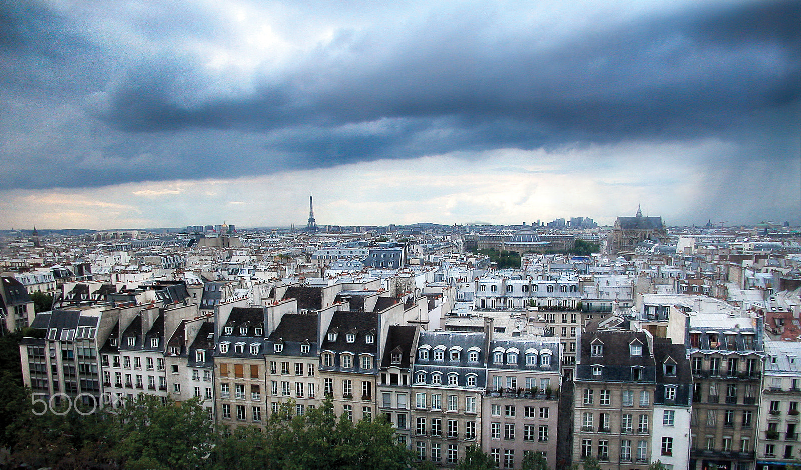 Nikon E5000 sample photo. Paris - france photography