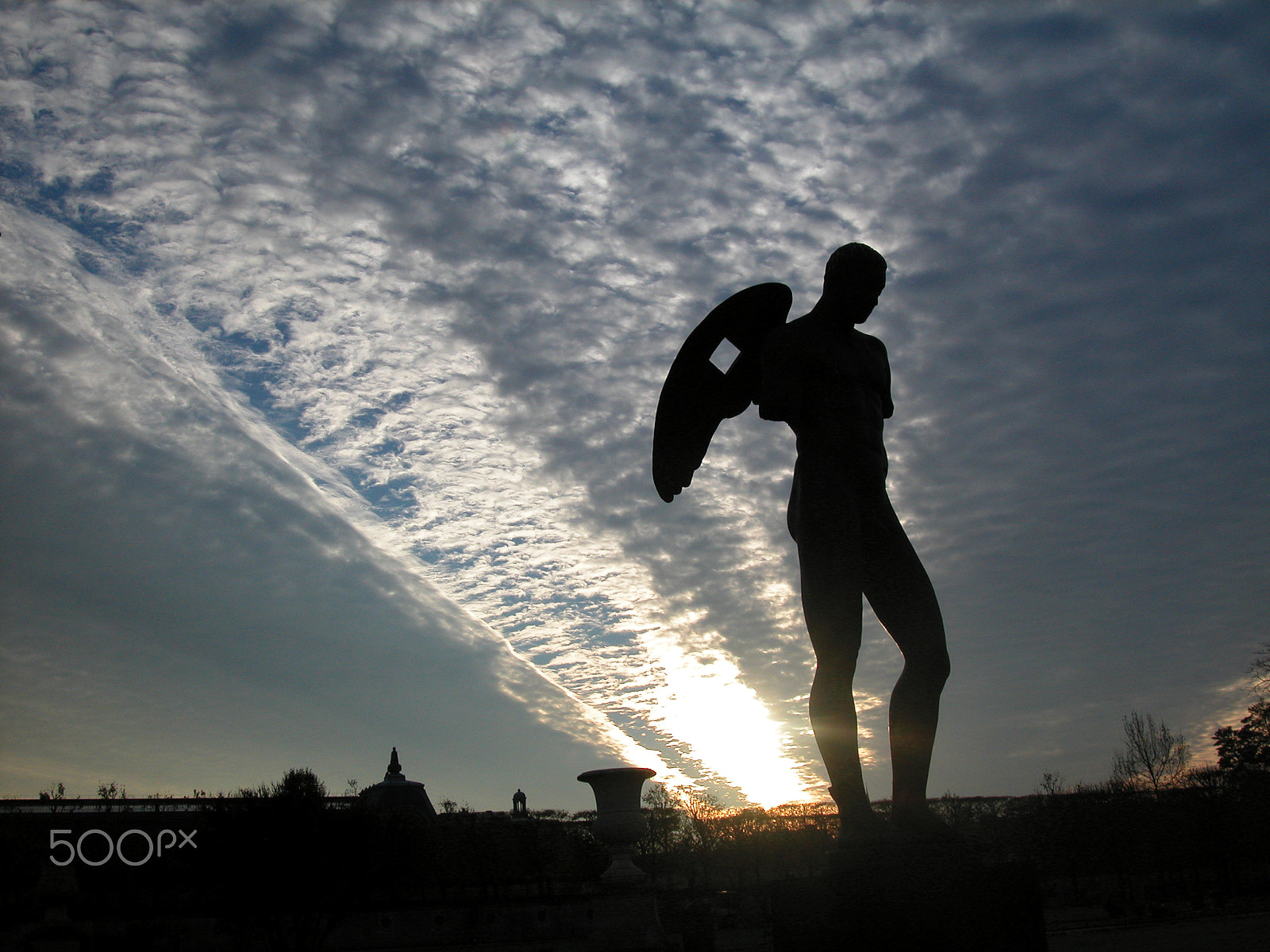 Nikon E5000 sample photo. Tuileries park - paris - france photography