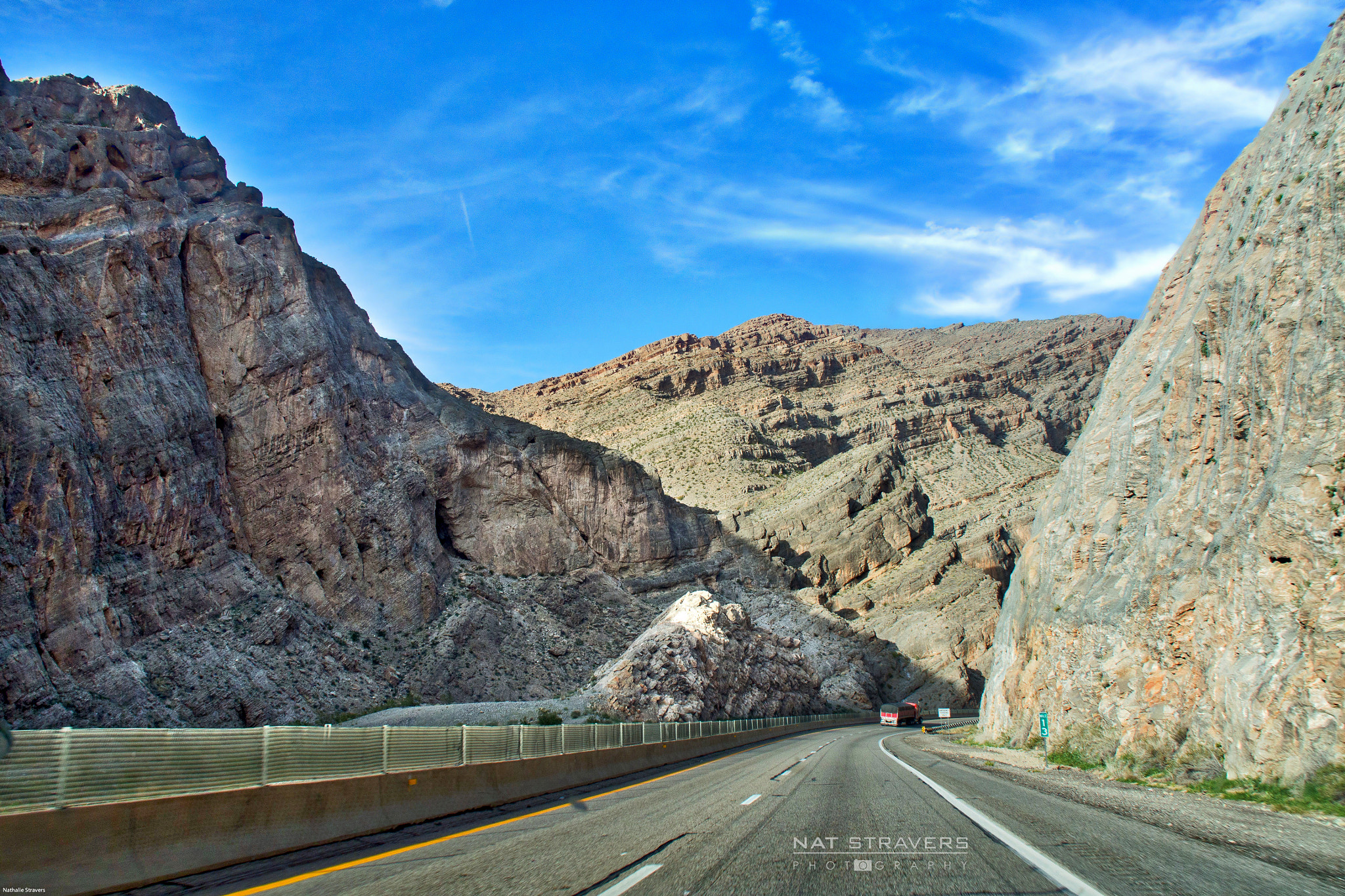 Olympus OM-D E-M5 sample photo. Utah-arizona port of entry photography