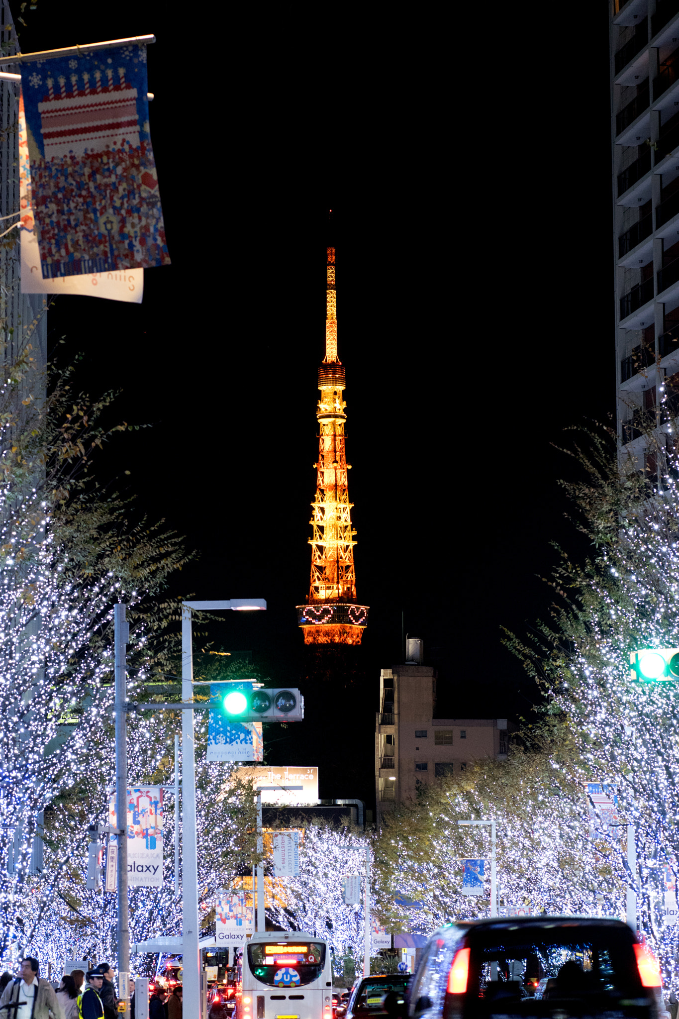Minolta AF 100mm F2.8 Soft Focus sample photo. Tokyo tower photography