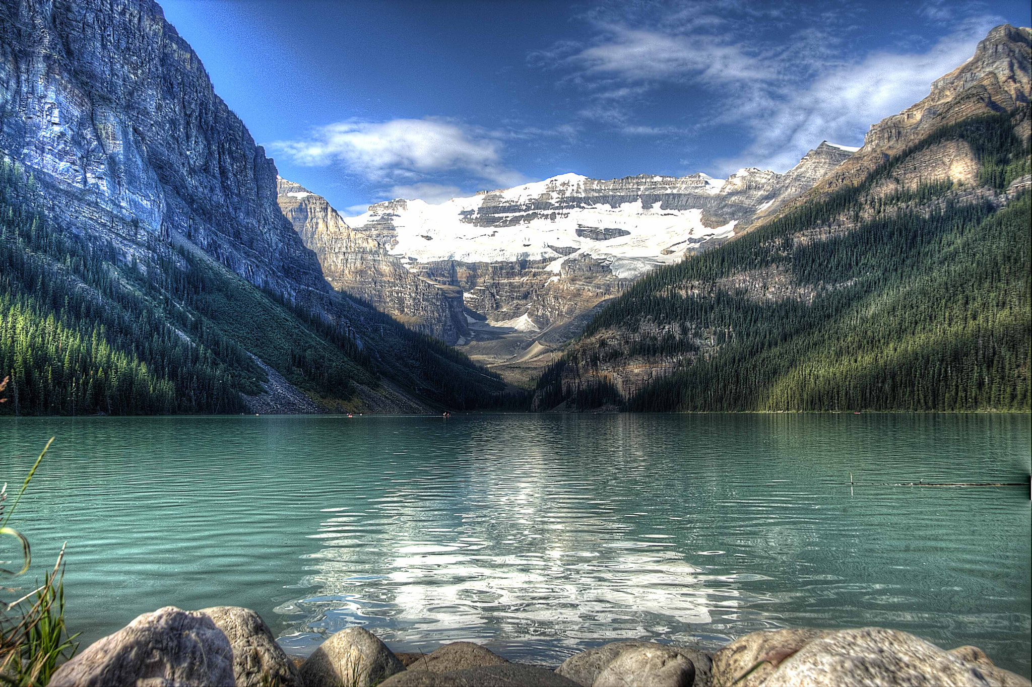 Canon EOS 400D (EOS Digital Rebel XTi / EOS Kiss Digital X) sample photo. Moraine lake summer photography