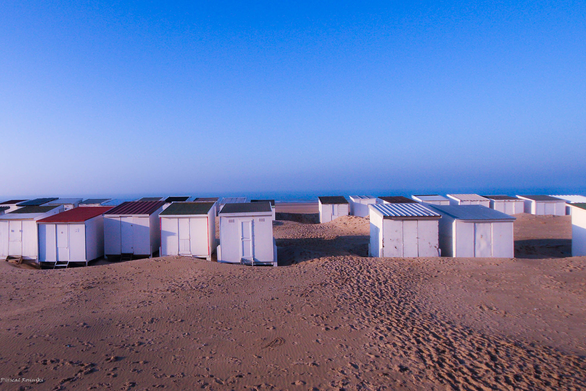 Sigma 8-16mm F4.5-5.6 DC HSM sample photo. Chalets du bord de mer photography