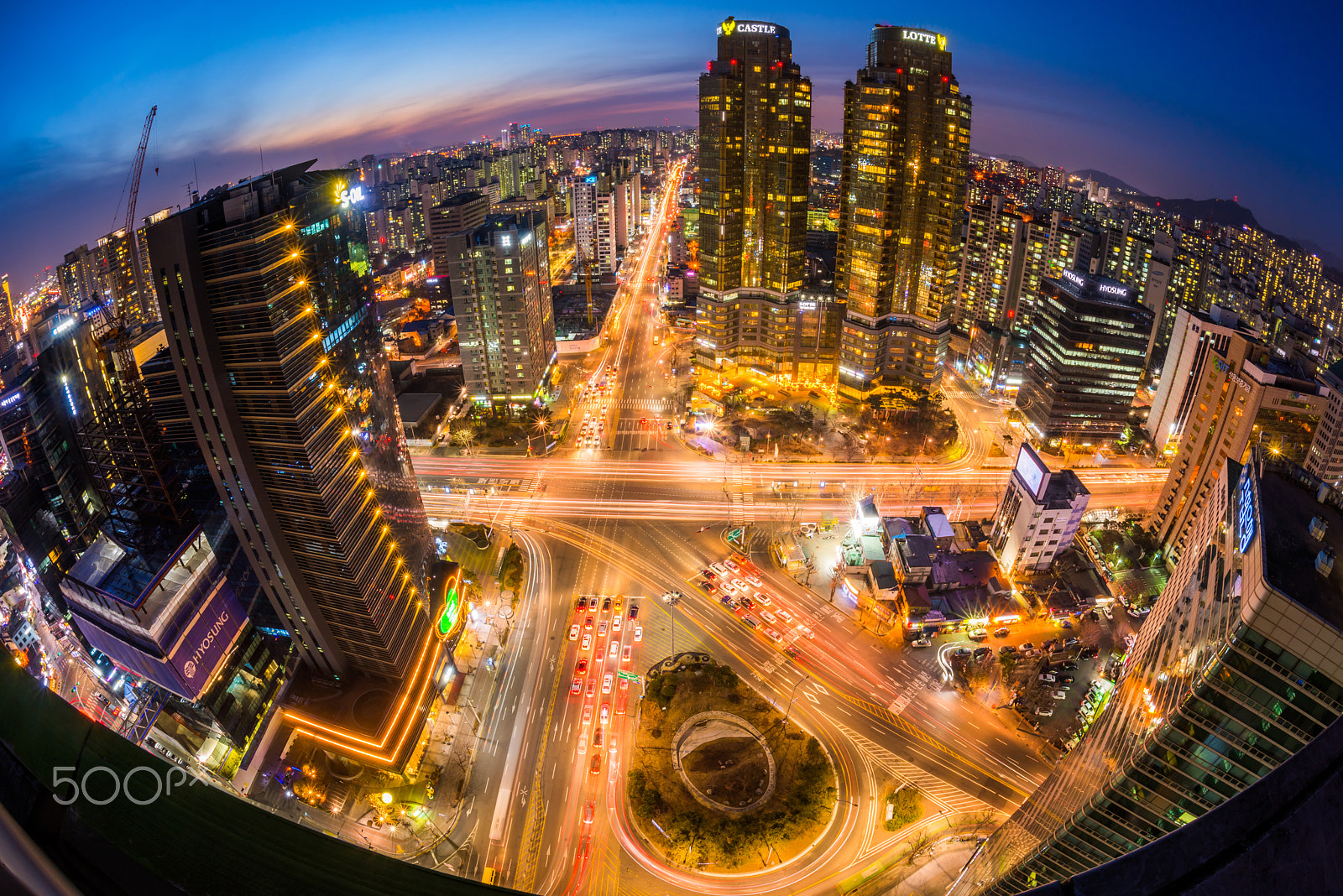 Nikon D810 + Nikon AF Fisheye-Nikkor 16mm F2.8D sample photo. Seoul city,korea photography