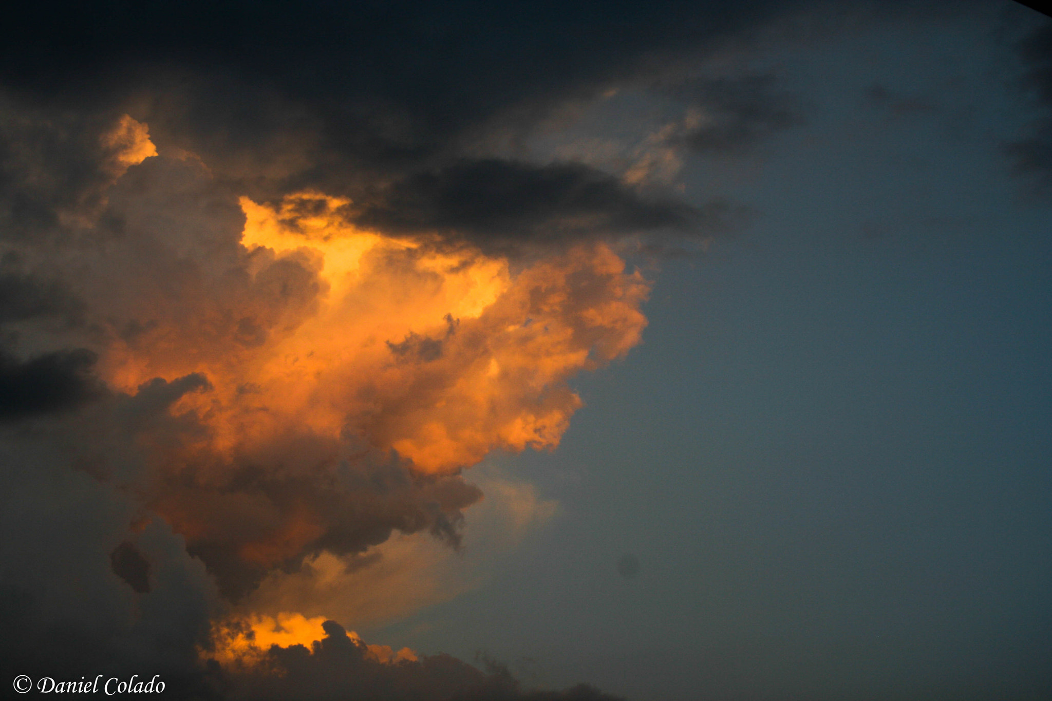 Canon EF-S 18-55mm f/3.5-5.6 USM sample photo. El comienzo de la tormenta photography