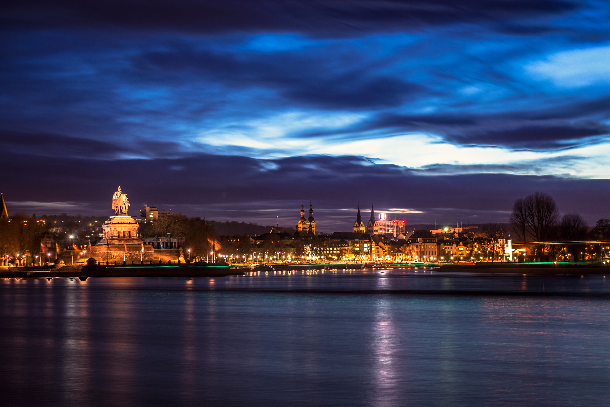 Canon EOS 70D + Sigma 18-50mm F2.8-4.5 DC OS HSM sample photo. Blue hour - koblenz photography