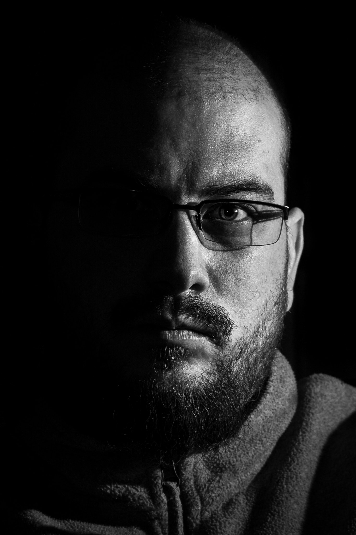 Sigma 70-200mm F2.8 EX DG OS HSM sample photo. The evil photographer photography