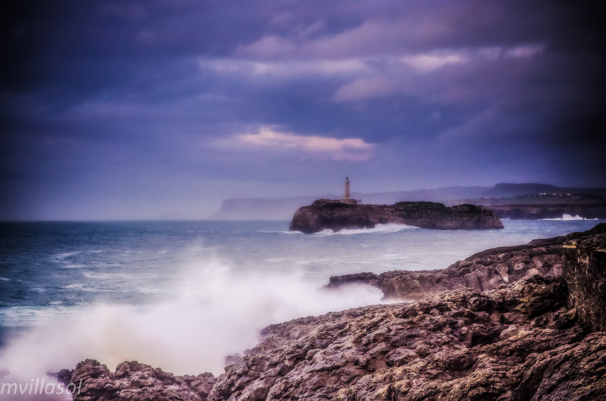 Sigma 24-70mm F2.8 EX DG HSM sample photo. El cantabrico photography