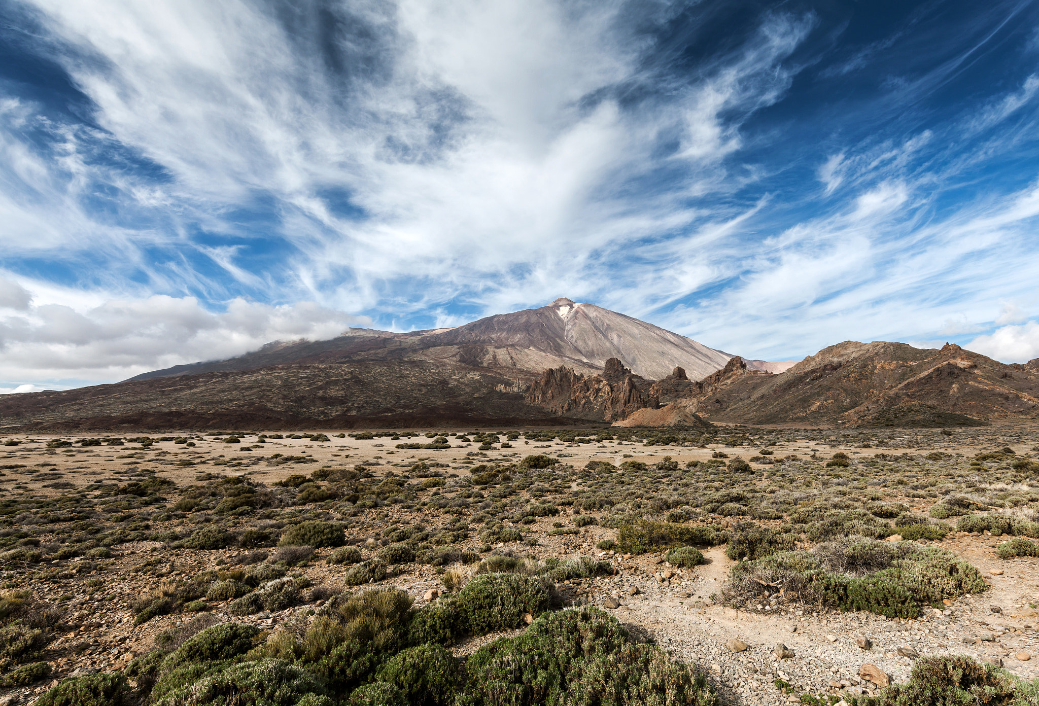 Canon EF 11-24mm F4L USM sample photo. Teide photography