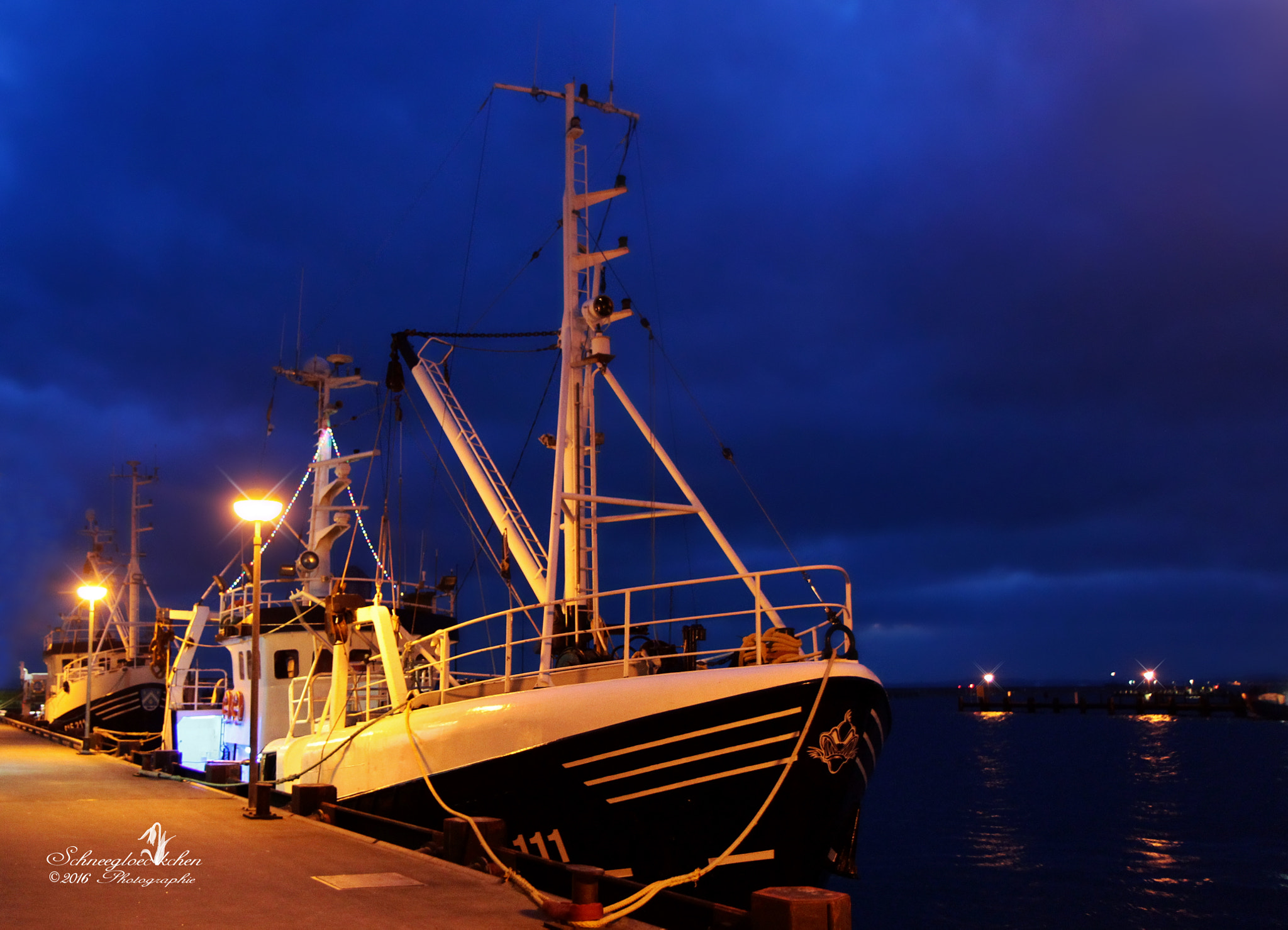 Canon EF-S 17-55mm F2.8 IS USM sample photo. Hafen sassnitz photography
