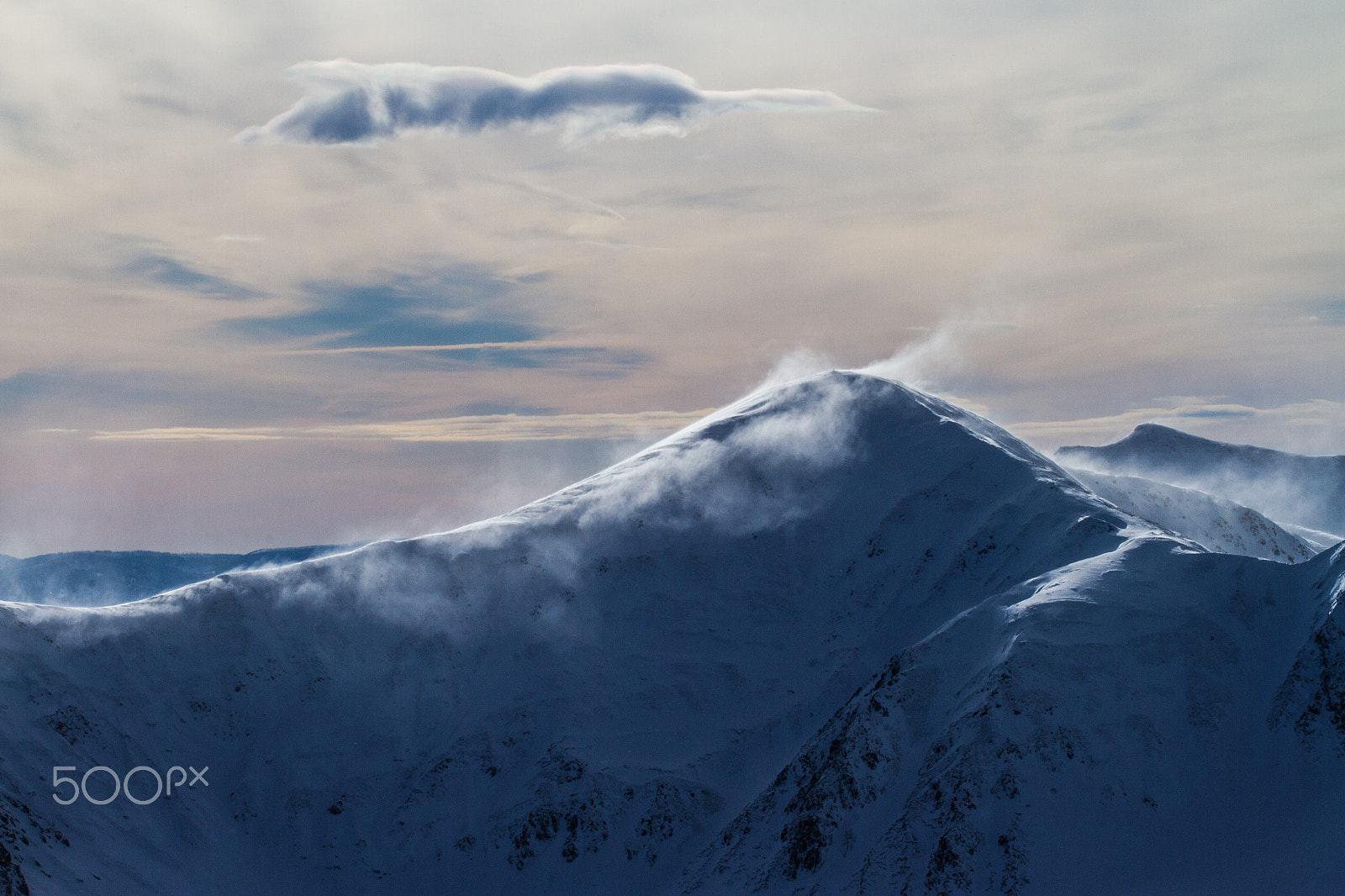 Canon EOS 7D + Canon EF 100mm F2.8 Macro USM sample photo. Winter romance photography