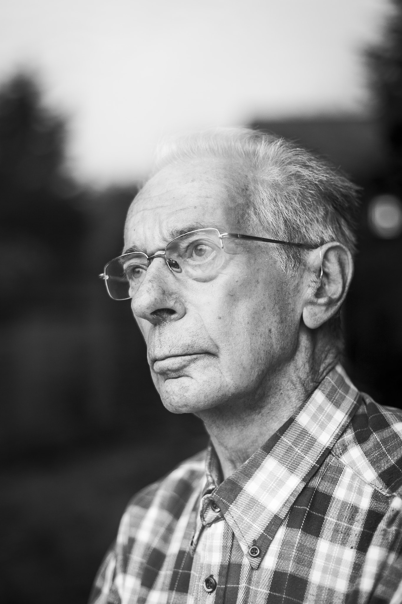Canon EOS-1D Mark III sample photo. Grandpa photography