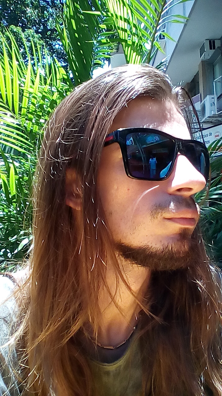 LG L Bello sample photo