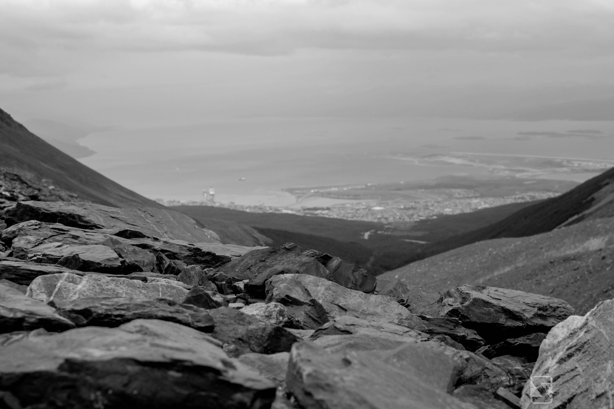 Canon EOS 7D + Sigma 30mm f/1.4 DC HSM sample photo. Localizado photography