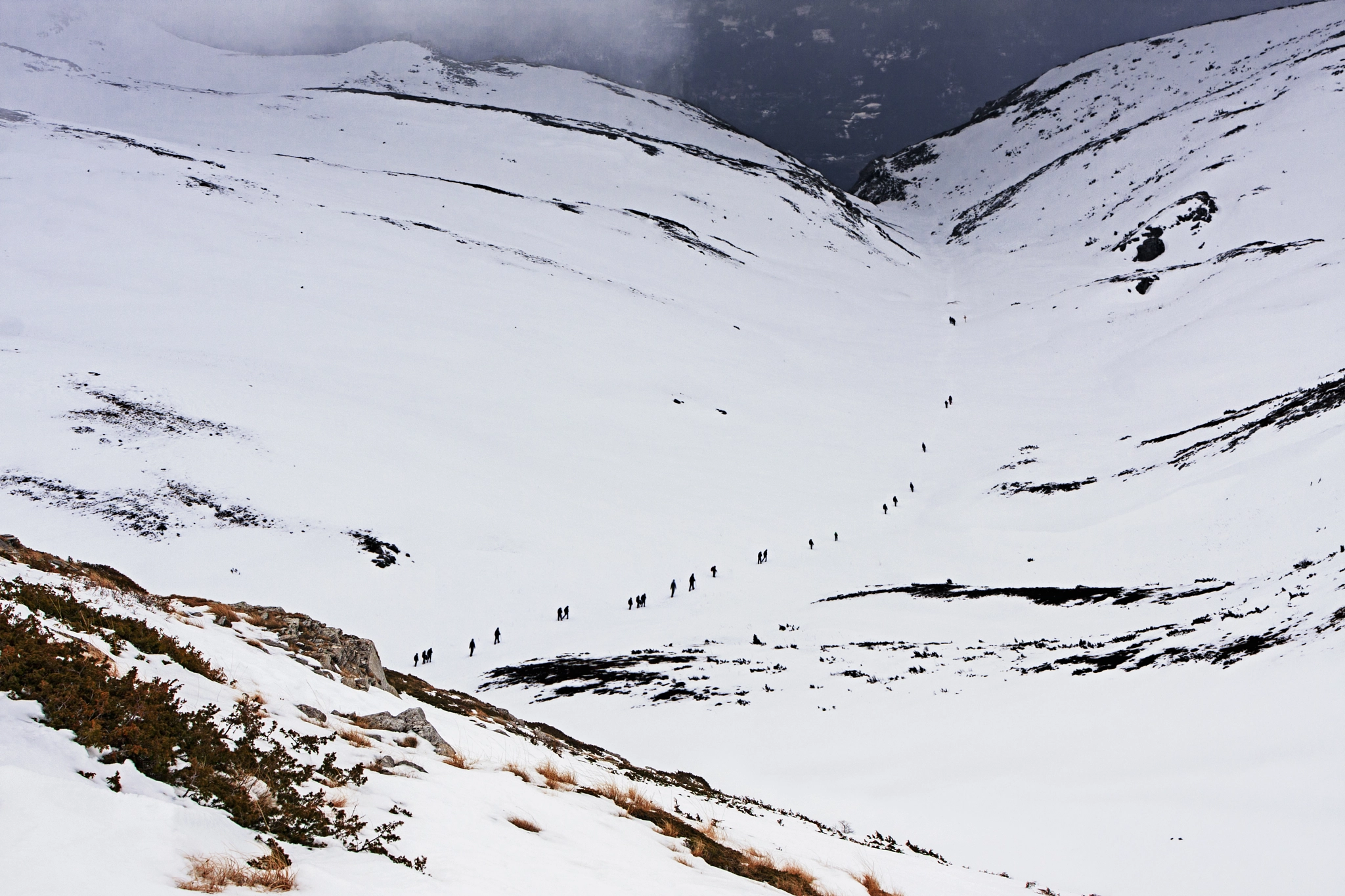 EF28-70mm f/2.8L USM sample photo. Road to nowhere photography