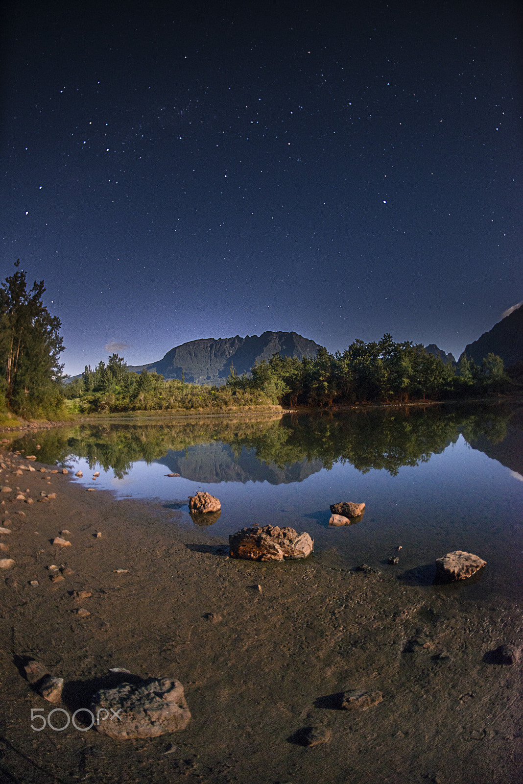 Nikon D800E + Nikon AF Fisheye-Nikkor 16mm F2.8D sample photo. Reunion island photography