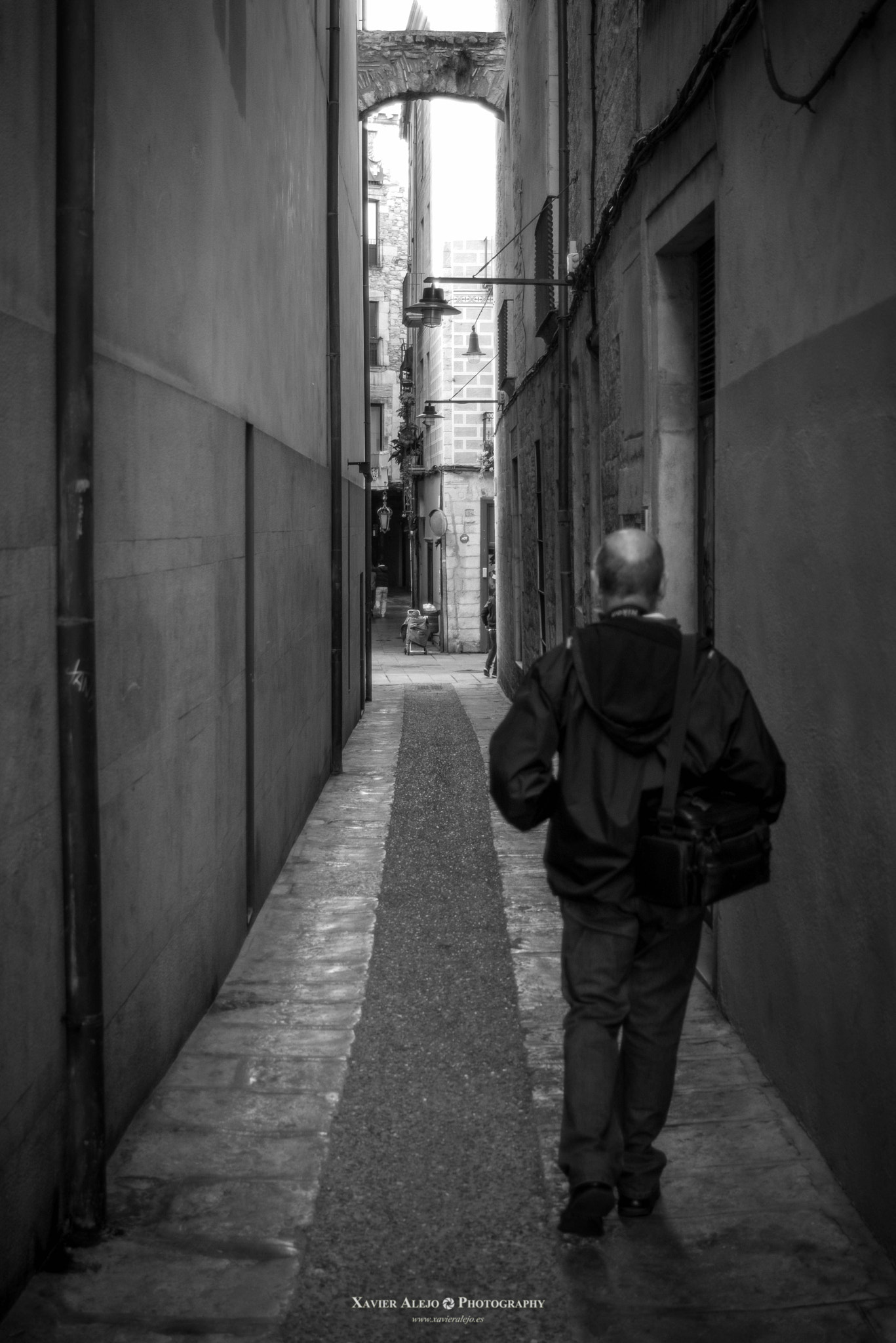 AF Zoom-Nikkor 28-80mm f/3.5-5.6D sample photo. Carrer de la llebre photography