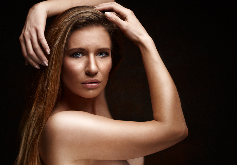 85mm F1.2 G SSM II sample photo. Implied photography