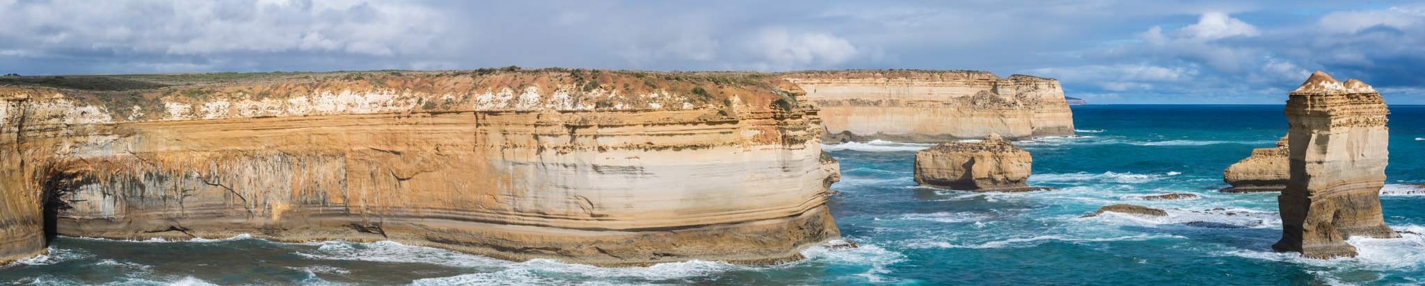 Nikon 1 Nikkor VR 30-110mm F3.8-5.6 sample photo. Seacliffs of the great ocean road photography