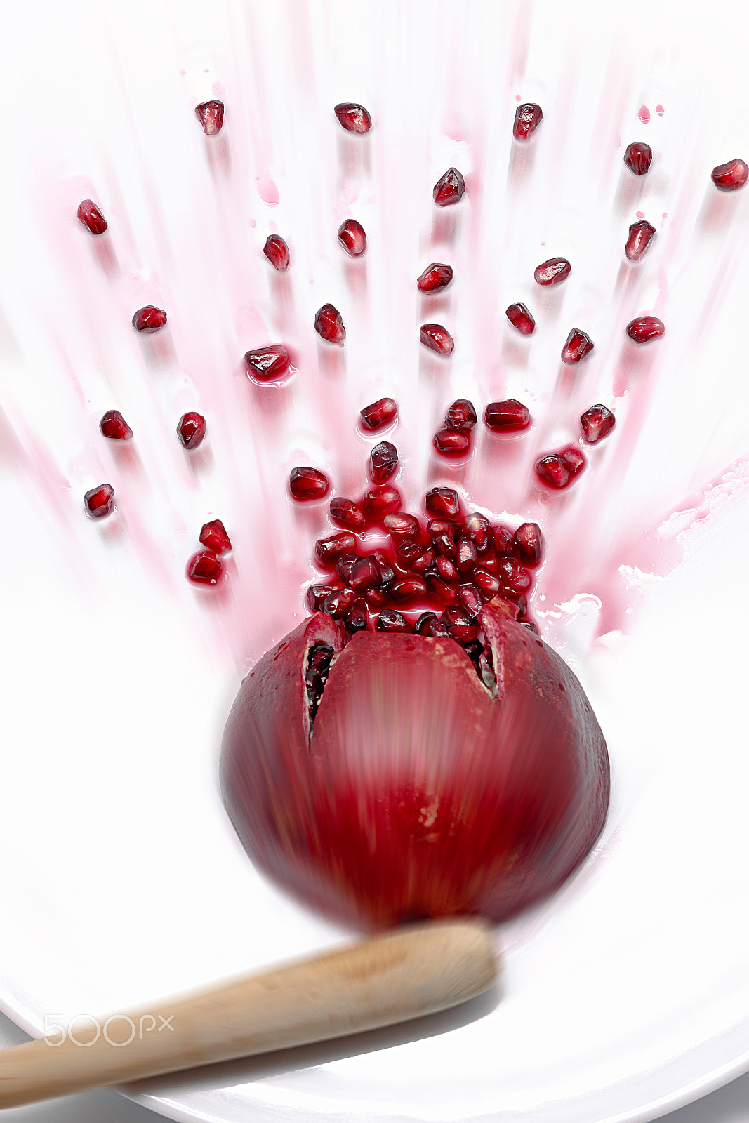 Canon EOS 6D + Canon EF 100mm F2.8 Macro USM sample photo. Ripe pomegranate fruit bursting photography