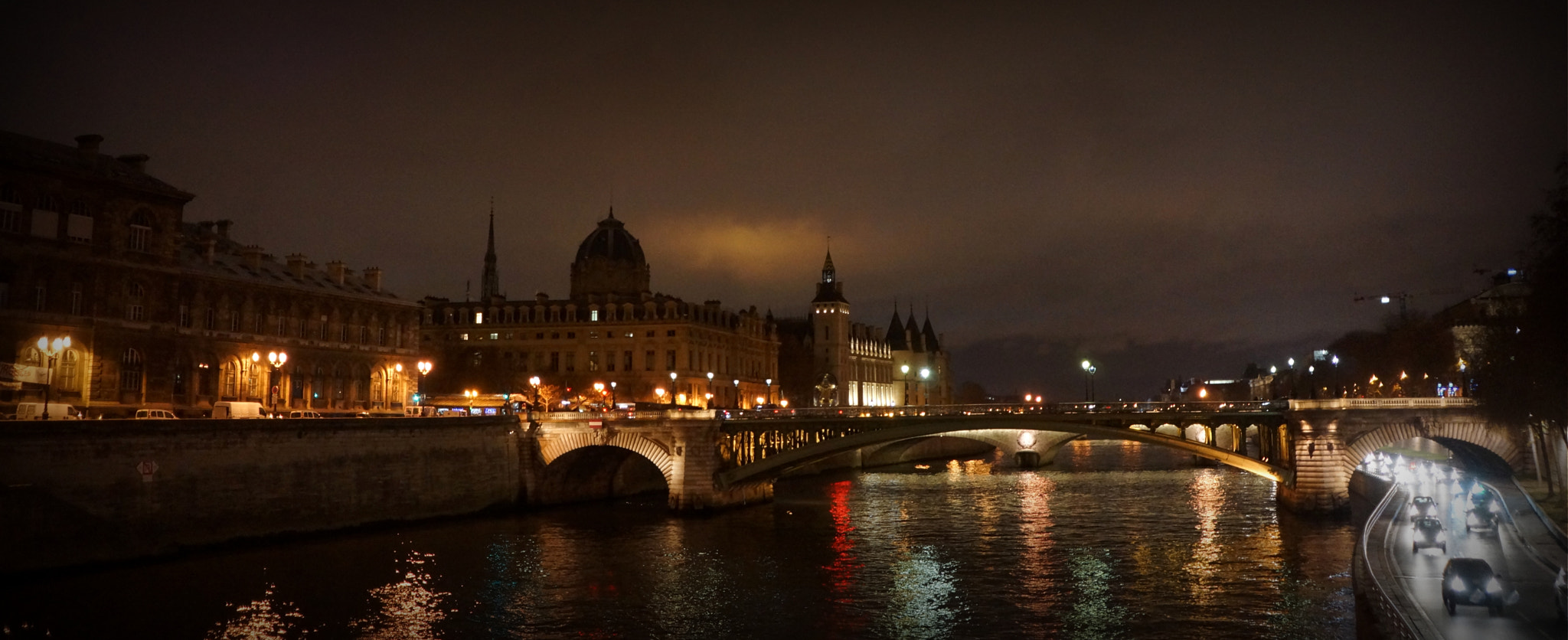 Sony Alpha NEX-7 + Sony E 20mm F2.8 sample photo. La seine   ~ urban chronicles  ~  paris ~  mjyj photography